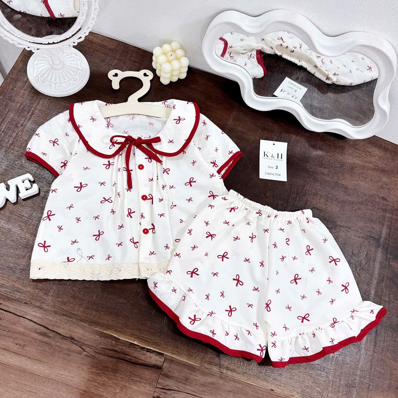 XẢ C185 - SET BỘ TRẮNG BÈO NƠ NHÍ PHỐI VIỀN ĐỎ