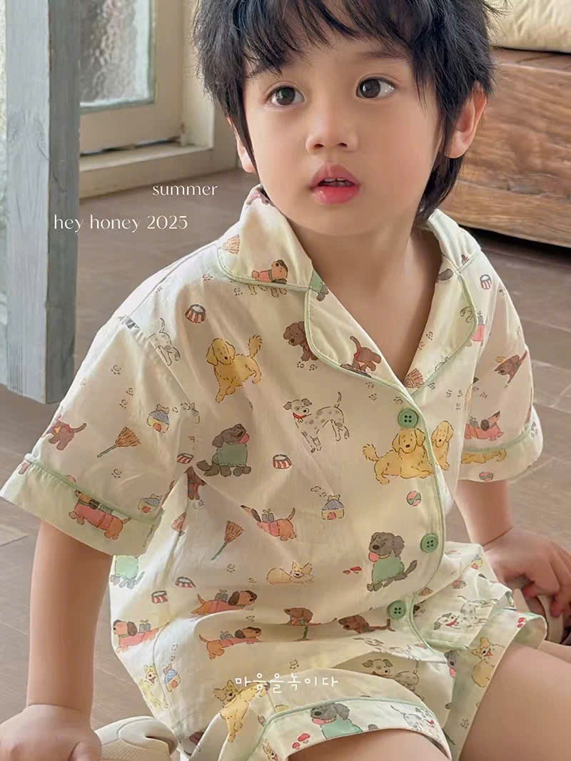 XẢ A319 - SET 2 BỘ PIJAMA GẤU ĐEN CHÓ