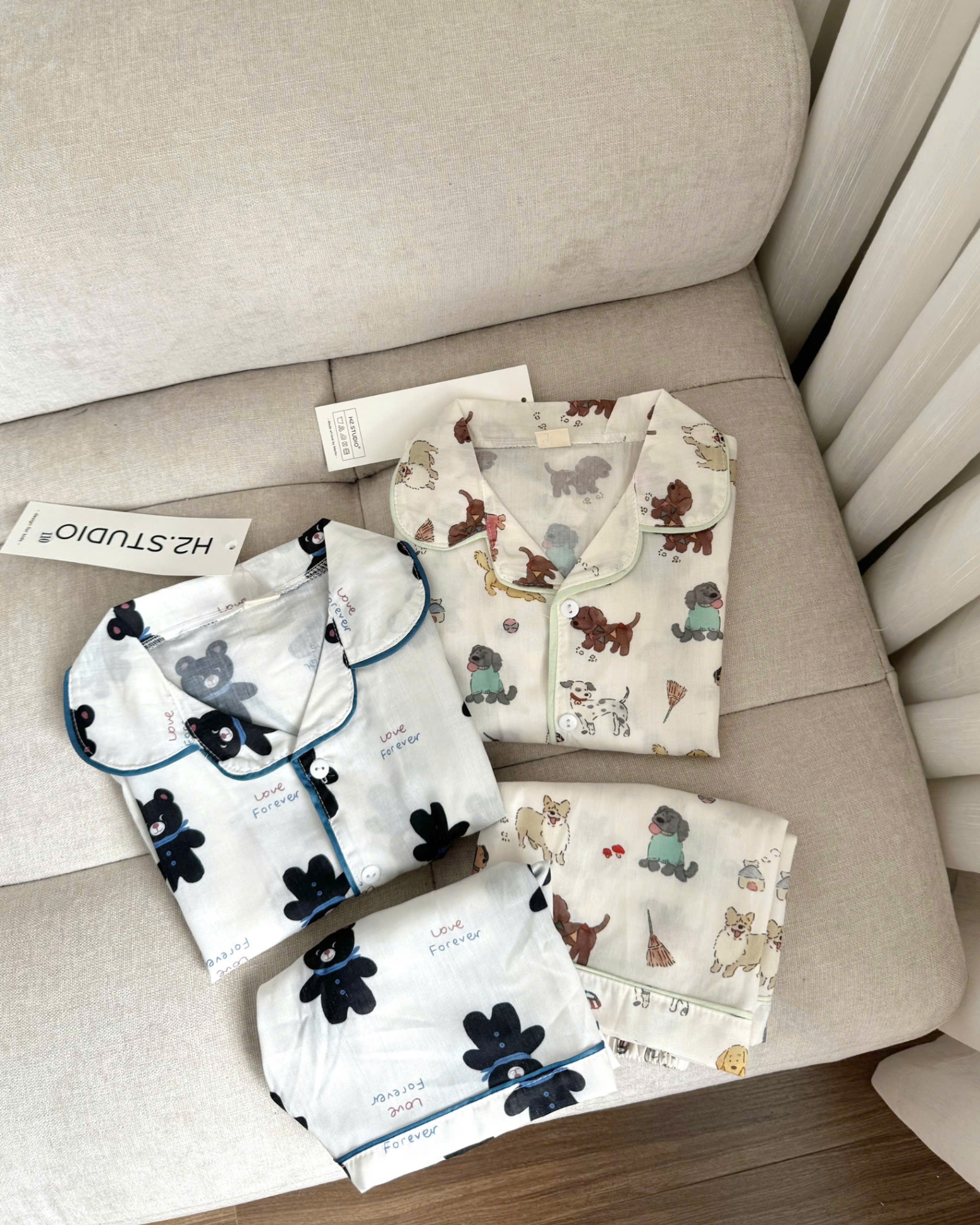 XẢ A319 - SET 2 BỘ PIJAMA GẤU ĐEN CHÓ