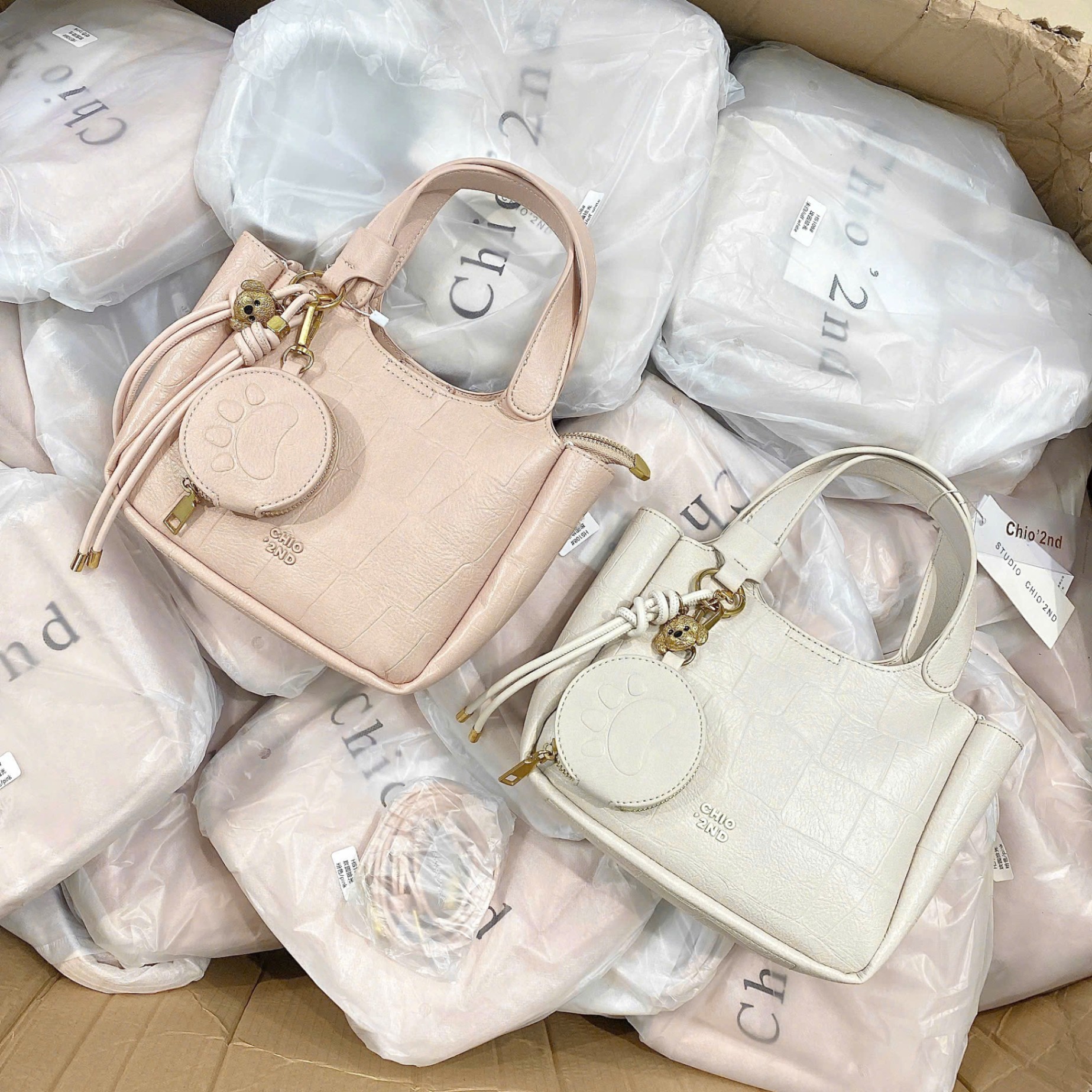 B226 - TÚI XÁCH CHIO MÀU PASTEL HỒNG TRẮNG KEM