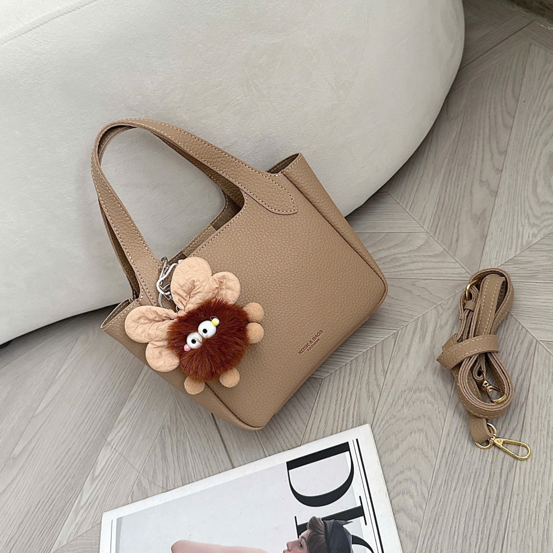 B735 - TÚI XÁCH QC DA SẦN SIZE 20