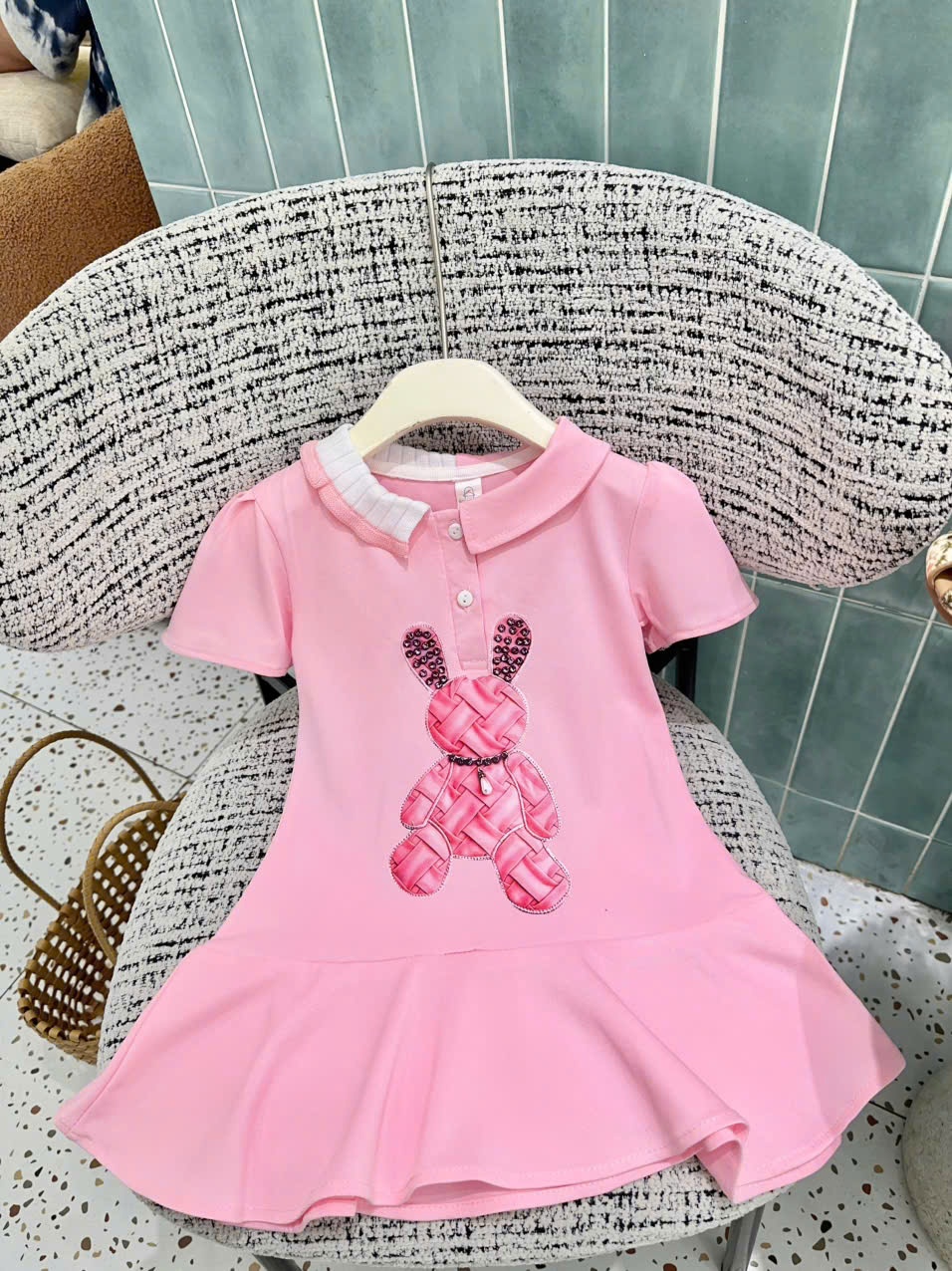 A597 - VÁY POLO THỎ HỒNG CỔ CÁCH ĐIỆU