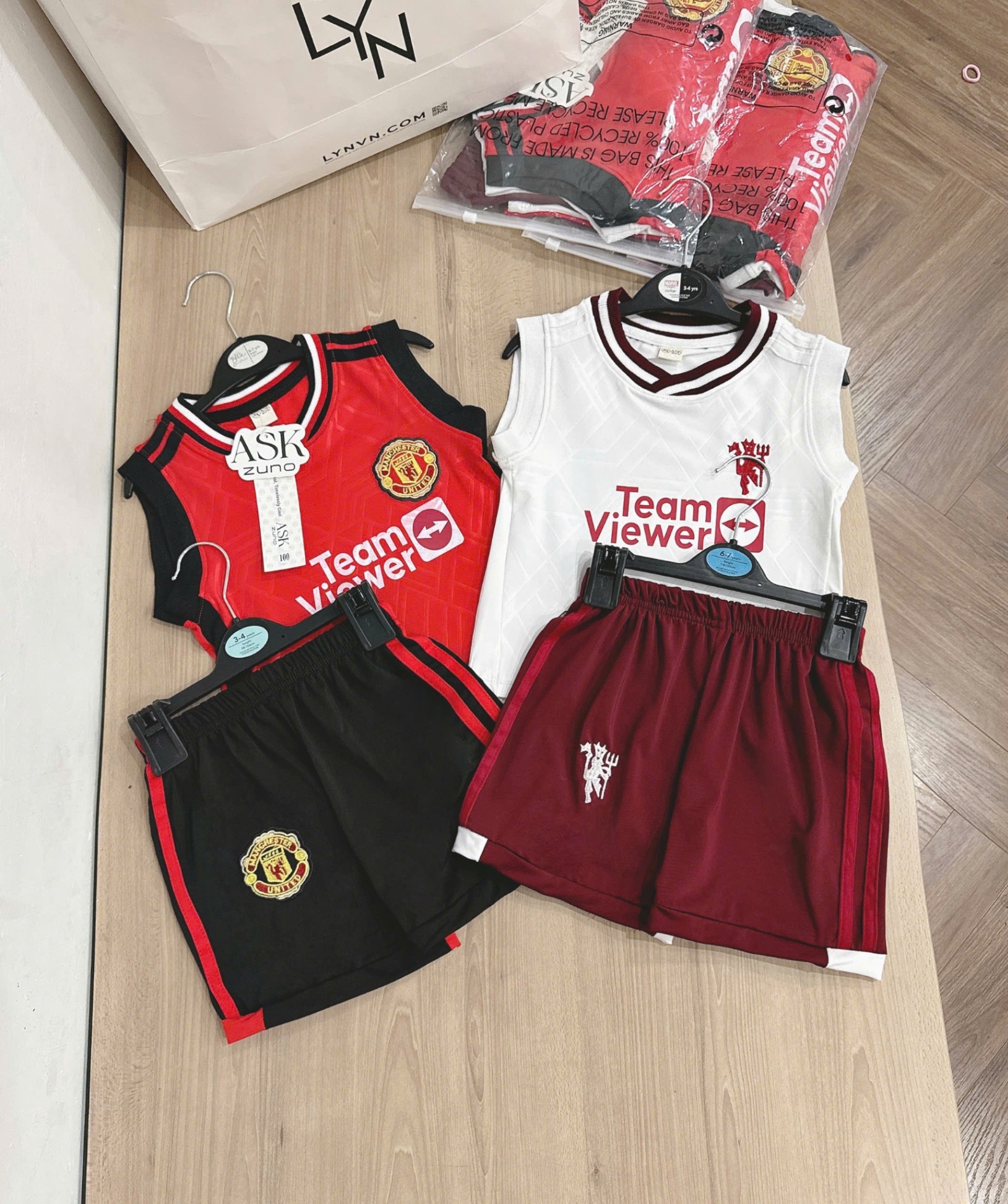 A586 - (GOM) SET 2 BỘ TEAM TRẮNG ĐỎ CỔ PHỐI VIỀN