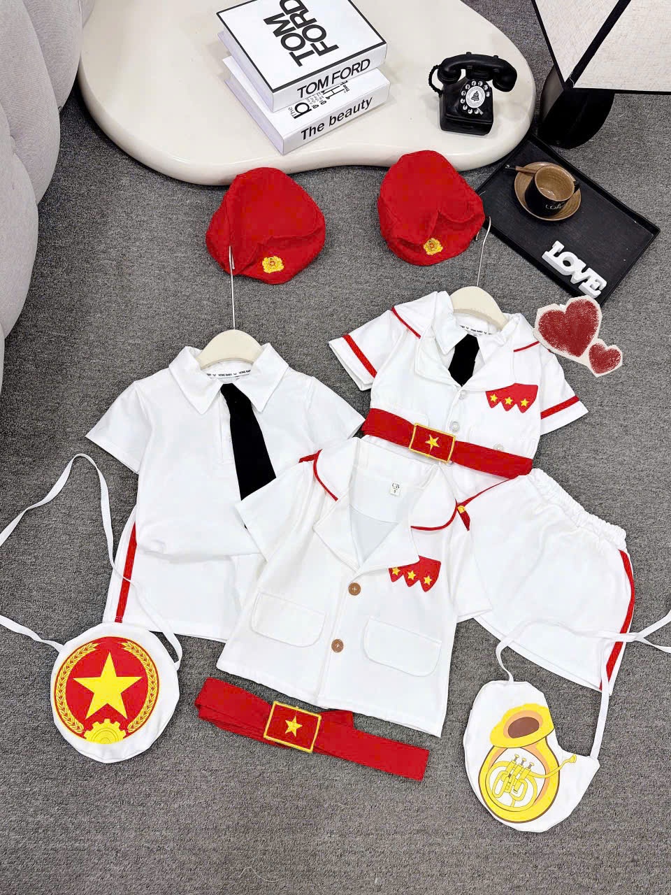 A917 - SET 7 CHI TIẾT TRẮNG BÉ TRAI BÉ GÁI