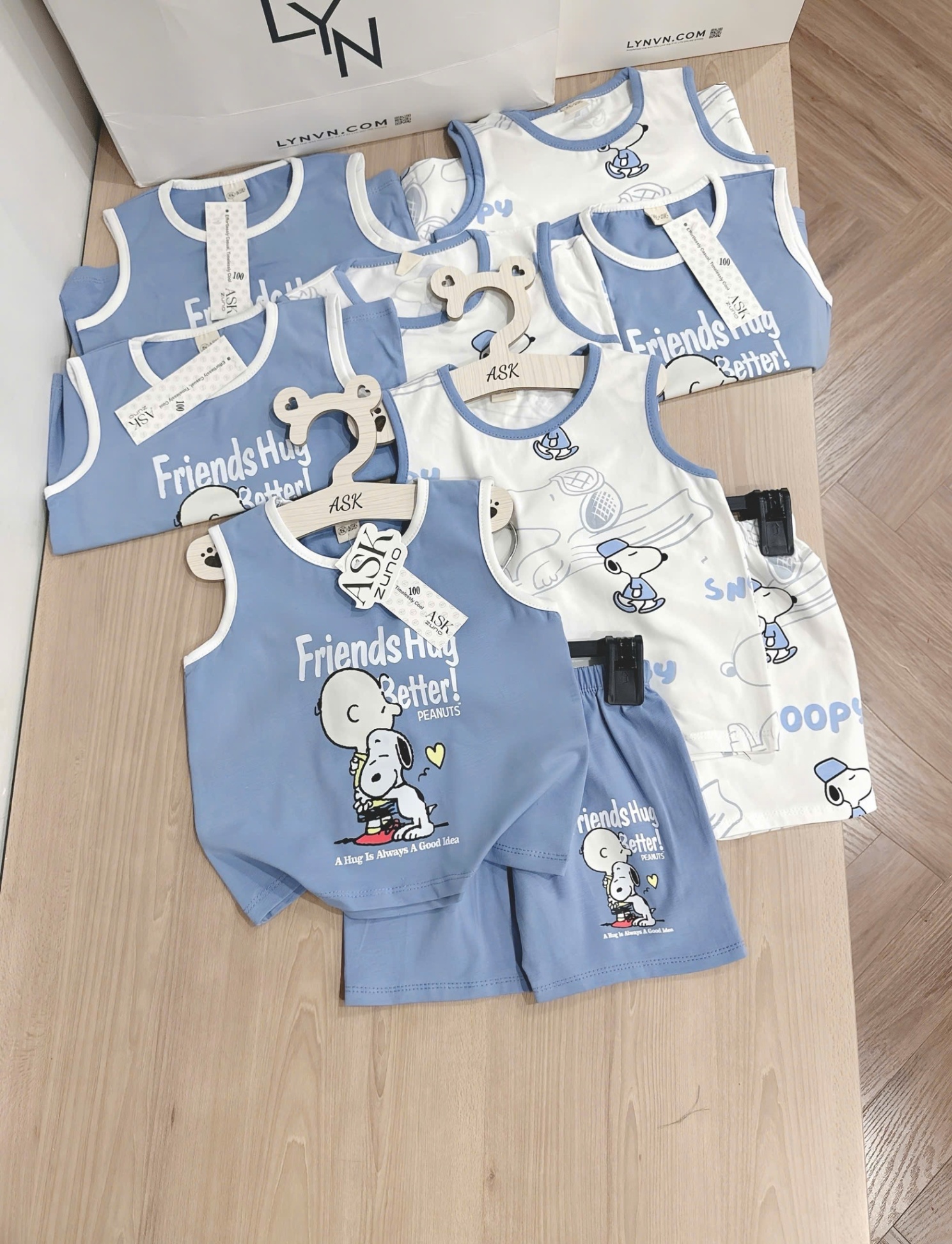 XẢ B413 - SET 2 BỘ BA LỖ SNOOPY TRẮNG XANH