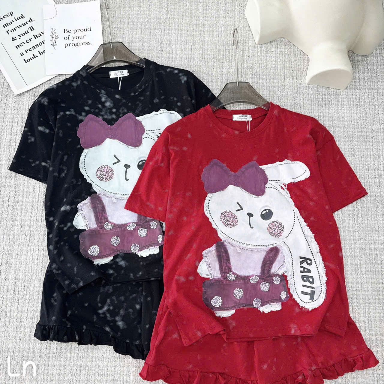 XẢ A243 - SET BỘ LOANG RABIT 2 MÀU ĐEN ĐỎ