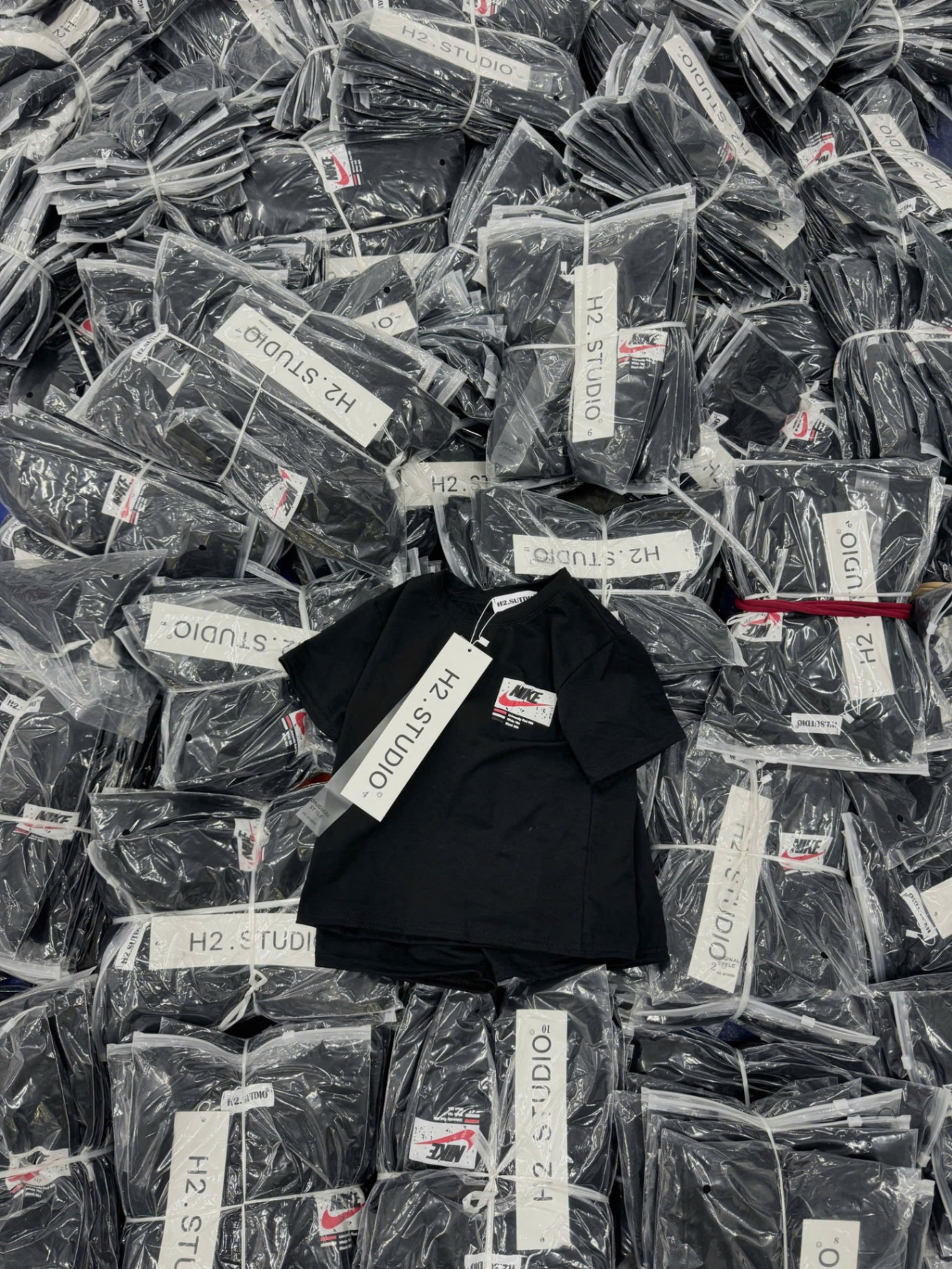 C60 - SET BỘ ĐEN CỘC N.K BT