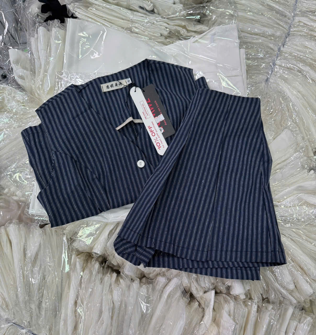 B237 - SET BỘ ĐŨI KẺ XANH GILE KÈM CV