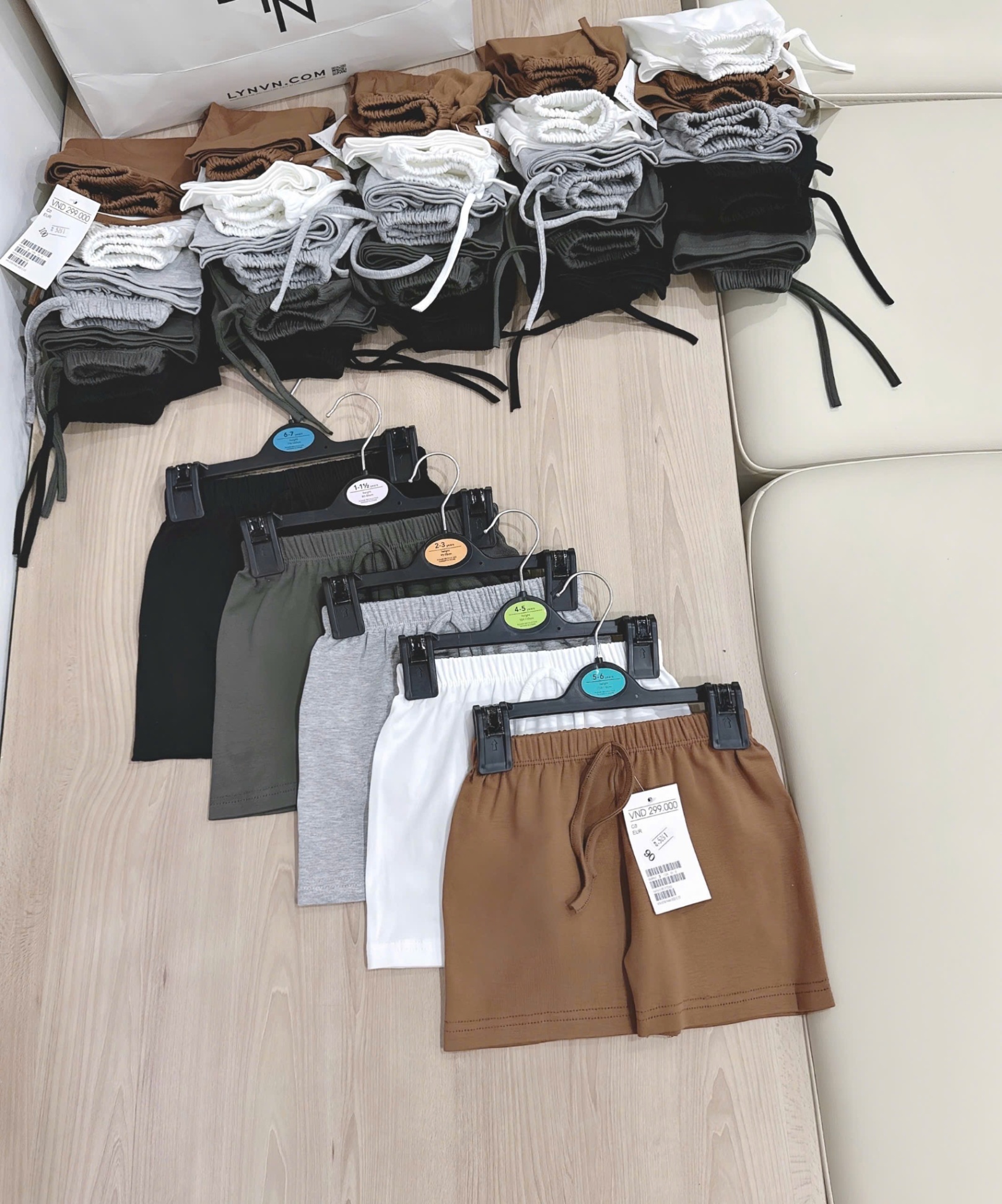 XẢ A777 - SET 5 QUẦN ZIP TONE NÂU XÁM BÉ TRAI