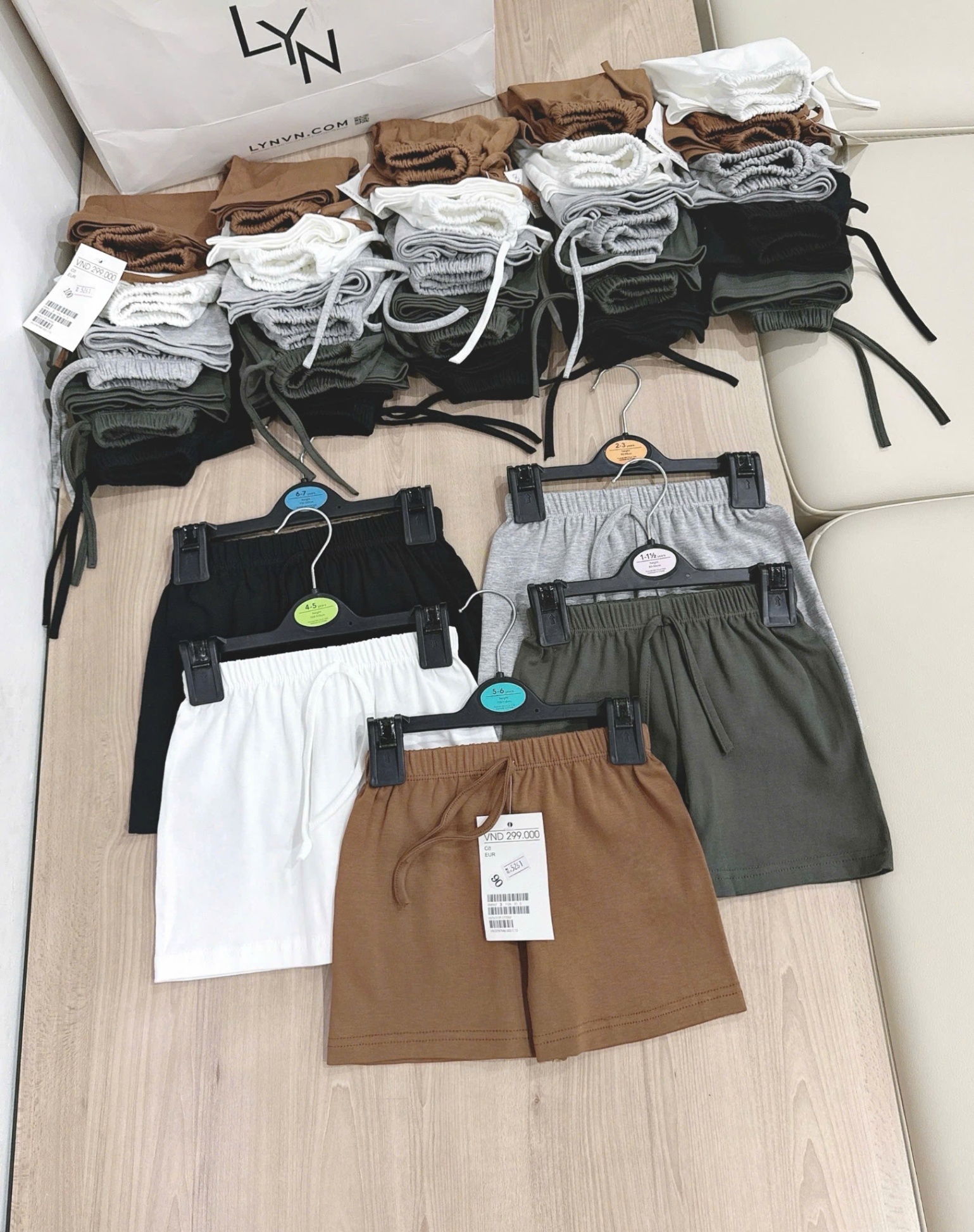 XẢ A777 - SET 5 QUẦN ZIP TONE NÂU XÁM BÉ TRAI