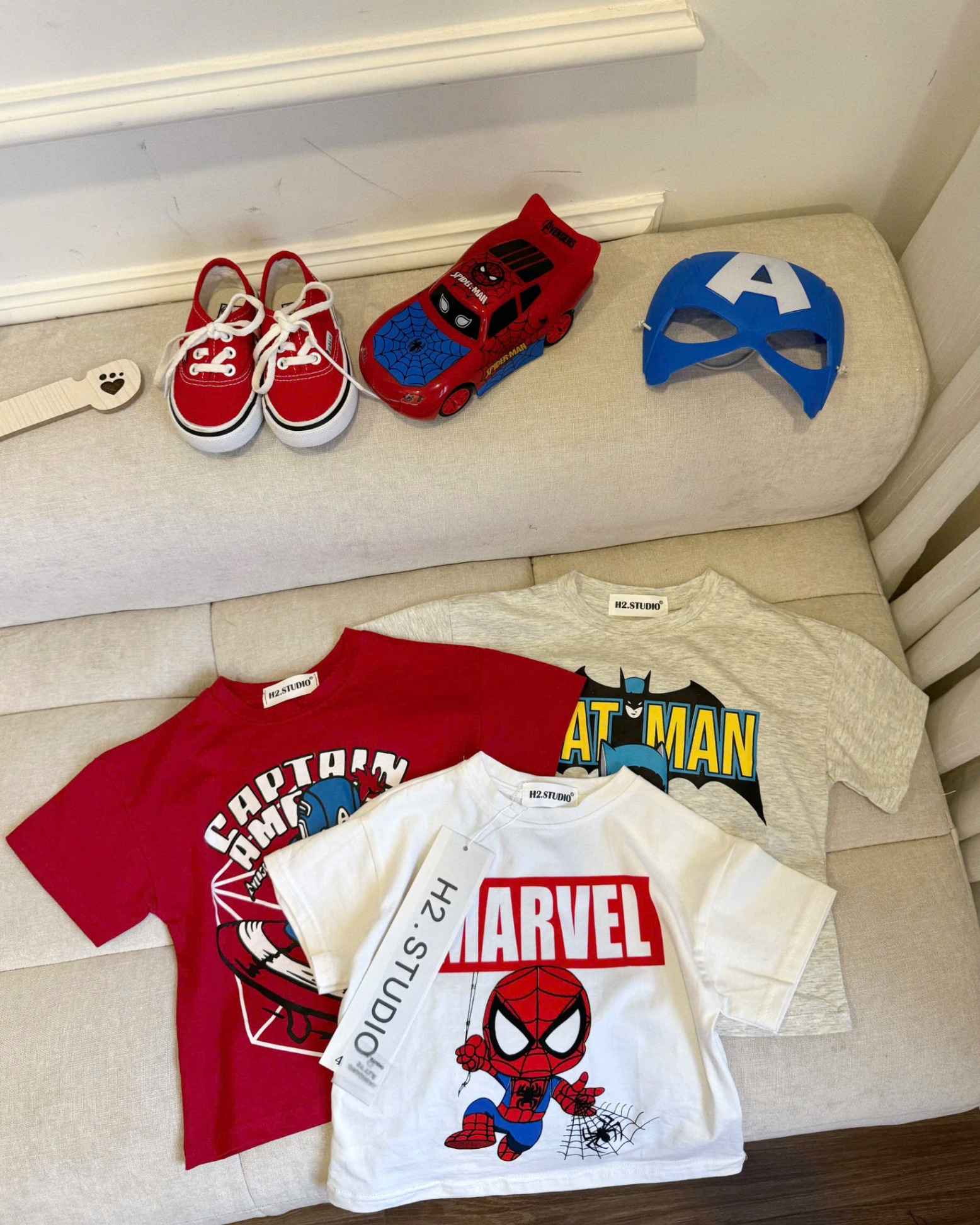 A749 - SET 3 ÁO CAPTAIN BATMAN MARVEL ĐỎ TRASWNGS XÁM