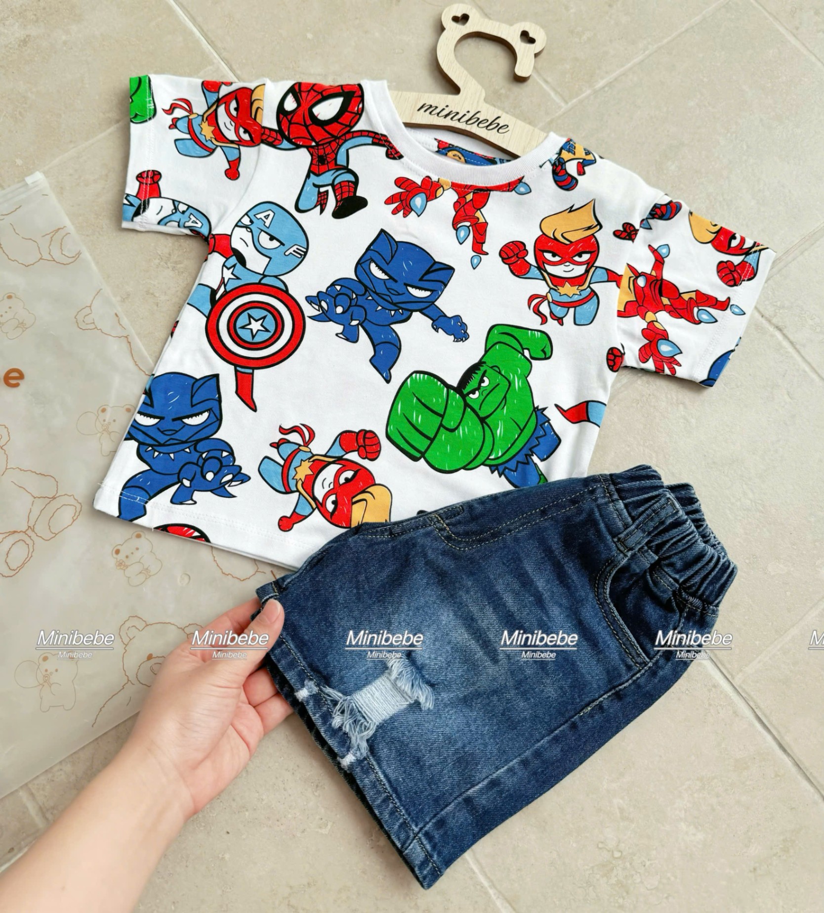 B110 - SET BỘ ANH HÙNG MARVEL TRẮNG QUẦN JEAN