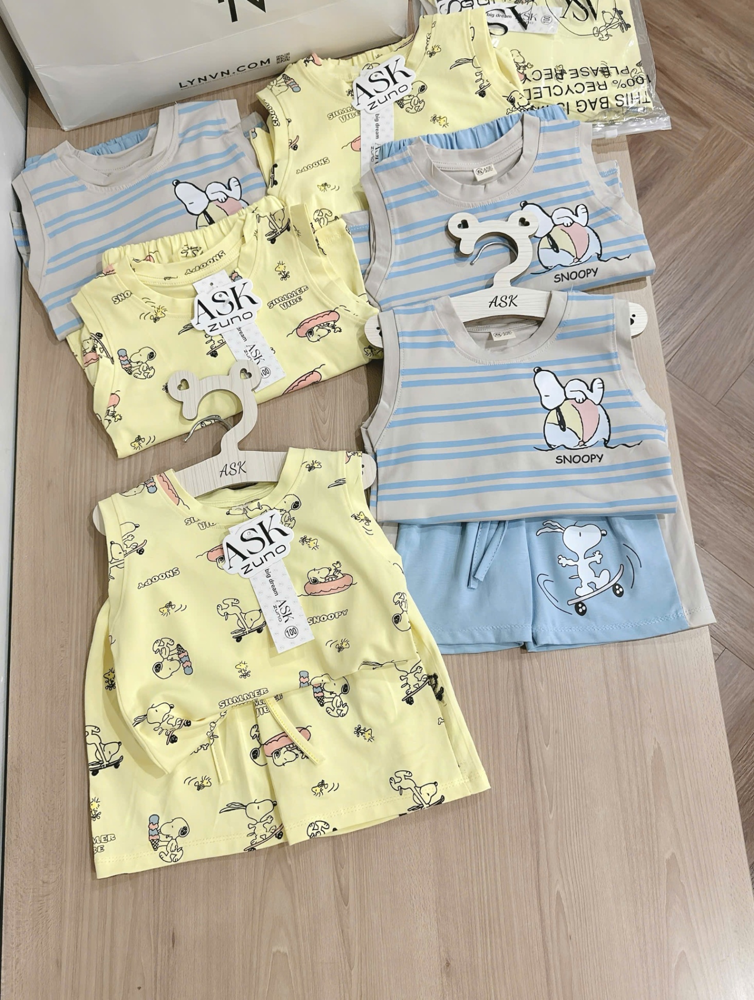 C314 - SET 2 BỘ SNOOPY SỌC XANH VÀNG