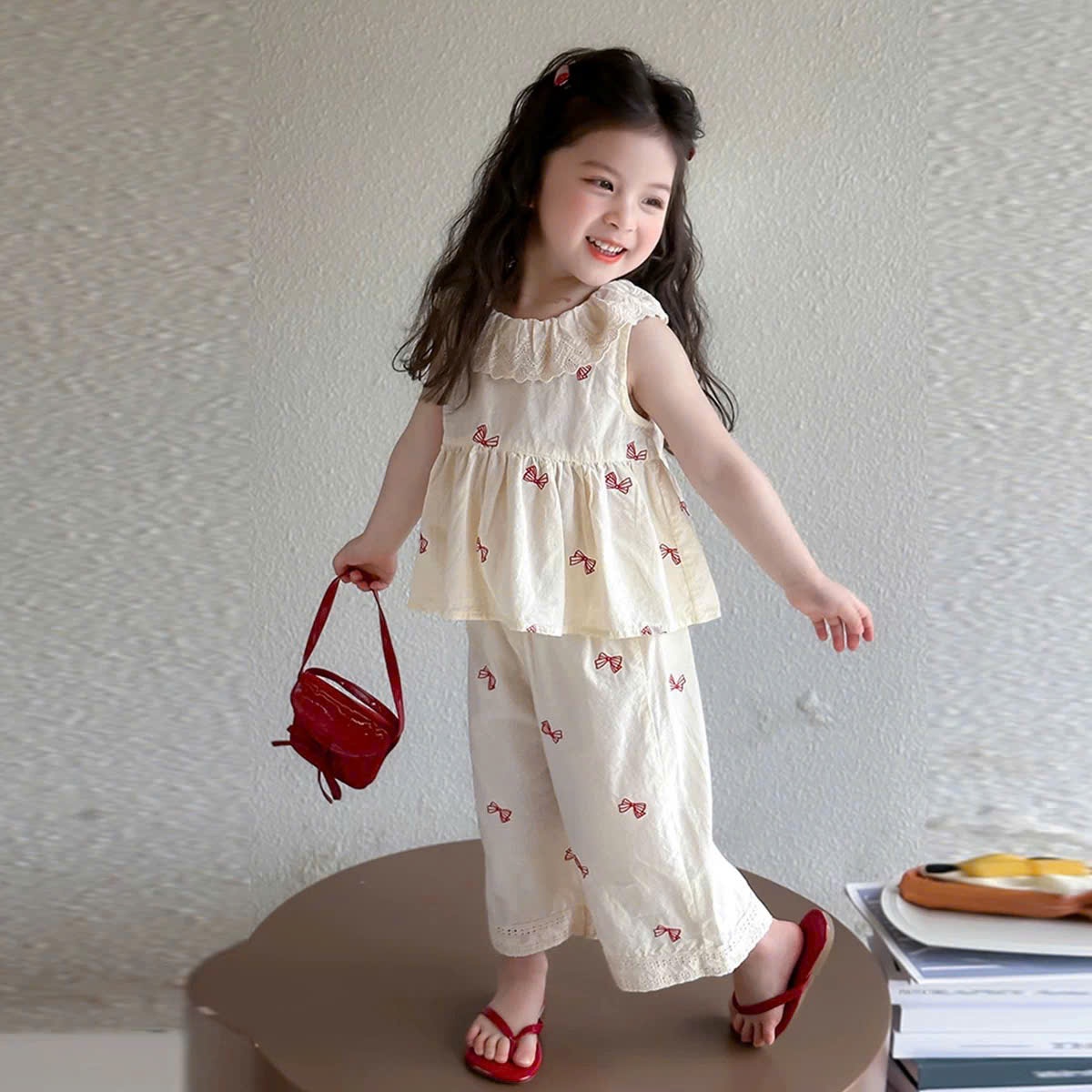B745 - SET BỘ ĐŨI KEM IN NƠ ĐỎ CỔ VIỀN BÈO