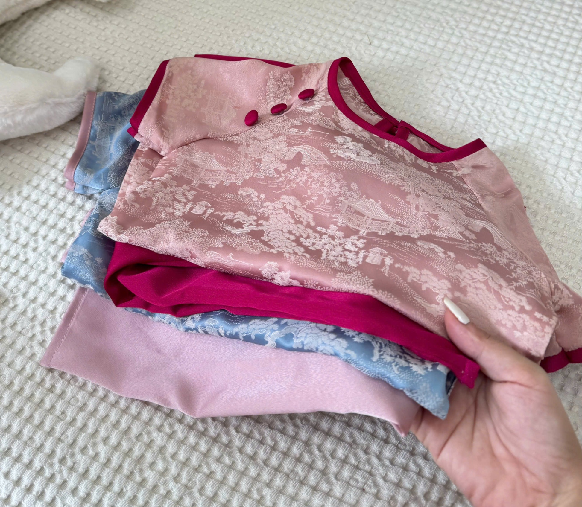 B959 - (GOM) SET BÀ BA LỤA BÉ GÁI 2 MÀU