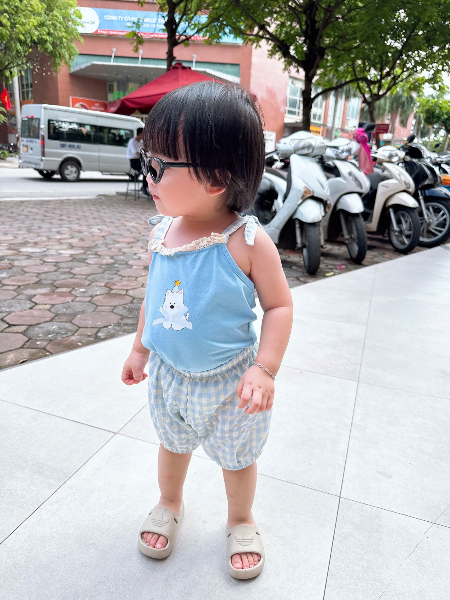 C276 - SET 2 DÂY XANH CHÓ TRẮNG QUẦN BÍ CARO