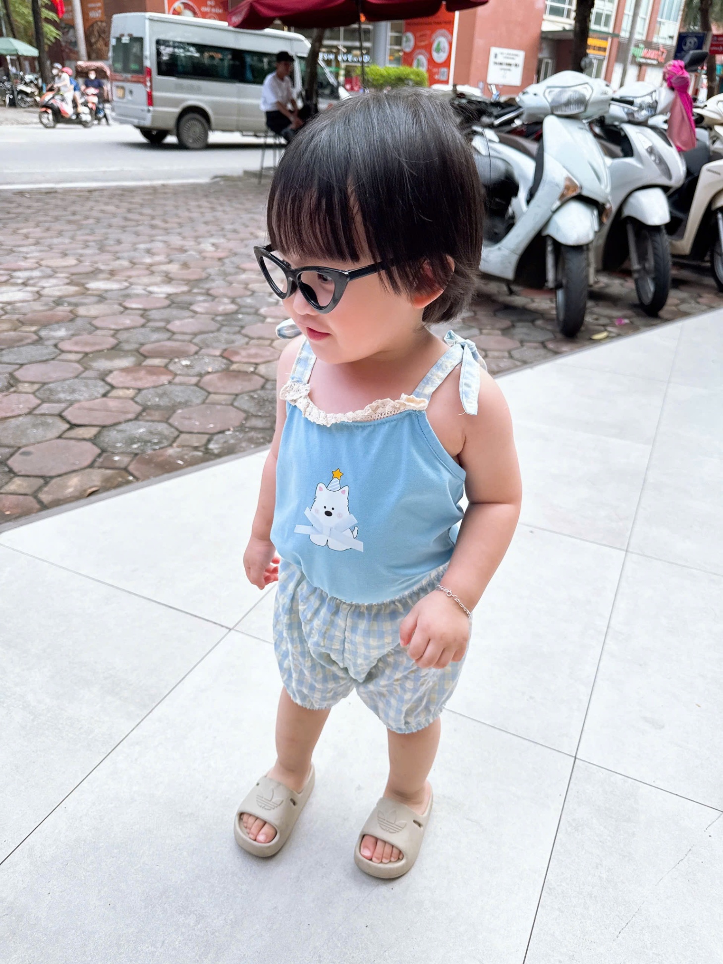 C276 - SET 2 DÂY XANH CHÓ TRẮNG QUẦN BÍ CARO