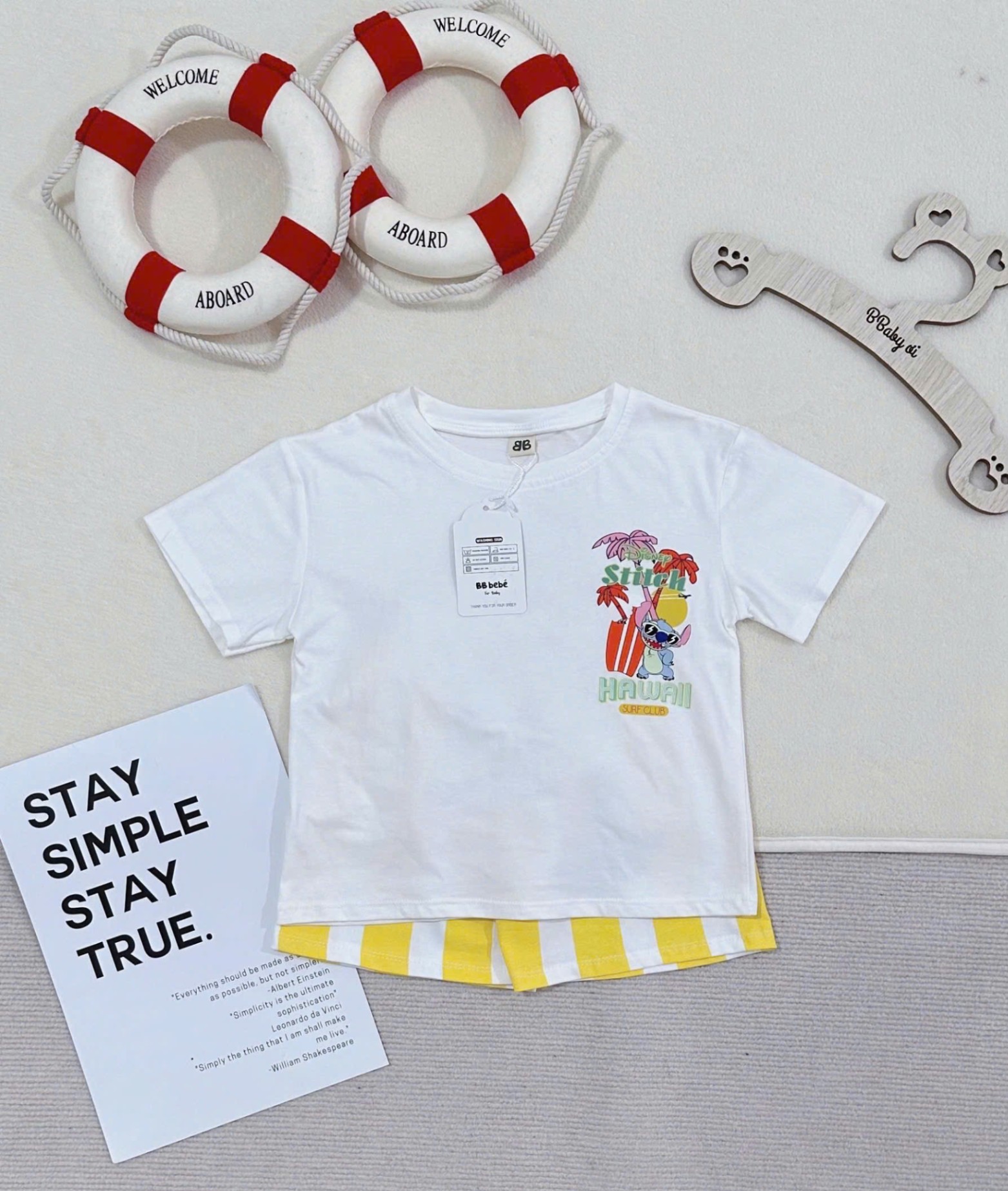 B259 - SET ÁO PHÔNG TRẮNG STITCH HAWAI QUẦN SỌC VÀNG