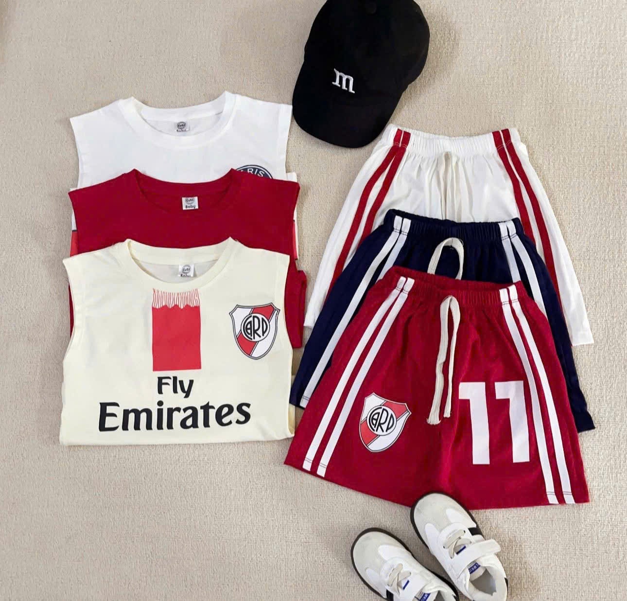 A226 -(GOM) SET 3 BỘ PARIS SG, MU , RIVER PLATE BE TRẮNG ĐỎ