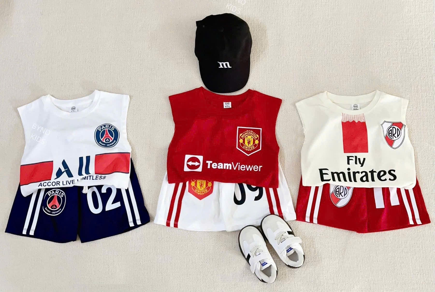 A226 -(GOM) SET 3 BỘ PARIS SG, MU , RIVER PLATE BE TRẮNG ĐỎ