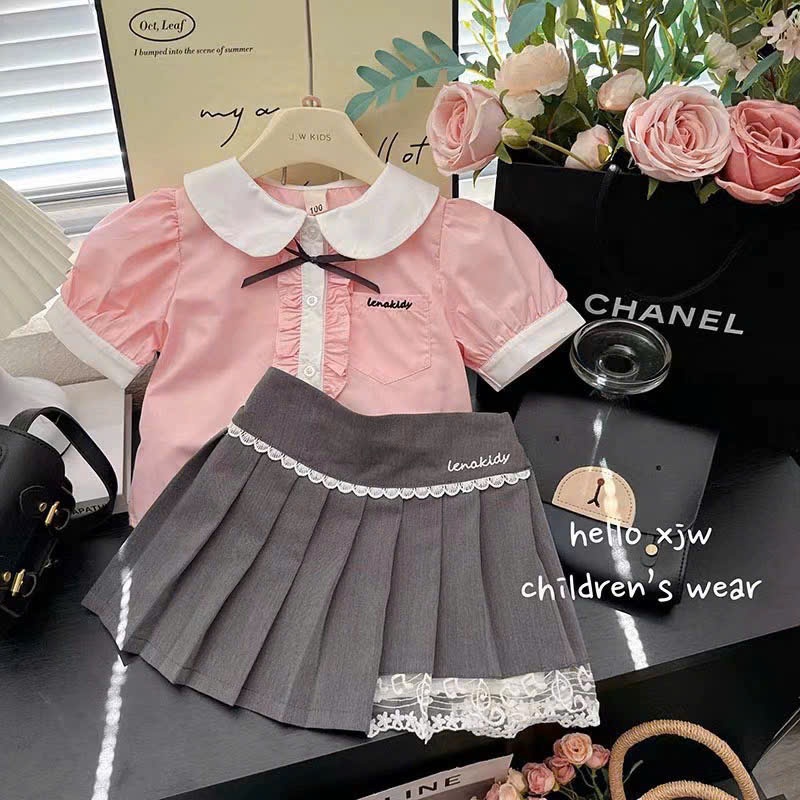 A912 - SET ÁO SƠ MI HỒNG CỔ SEN TRẮNG CV MÌ XÁM XẾP LY