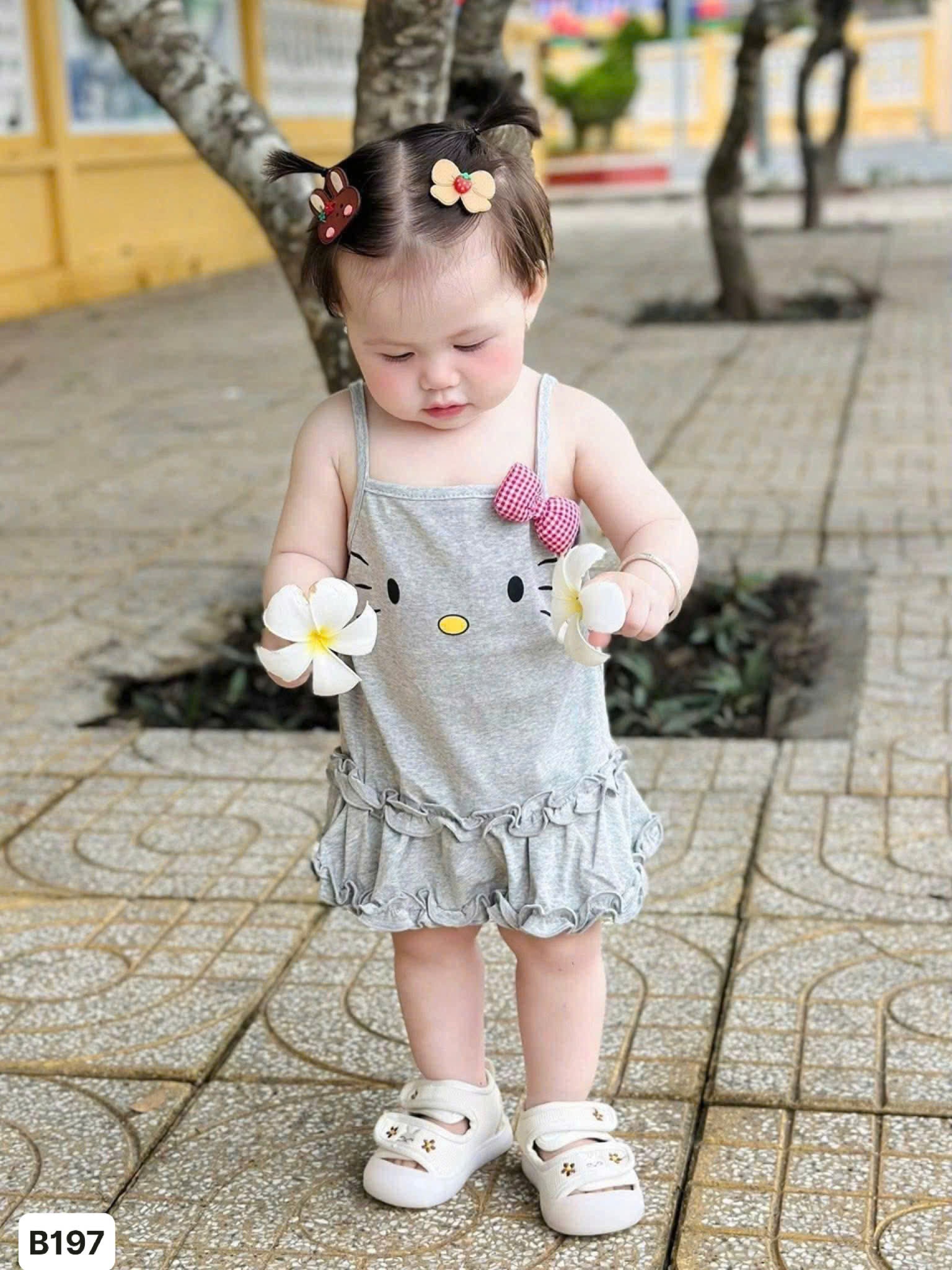 A710 - (GOM)SET 2 VÁY 2 DÂY KITTY TRẮNG GHI