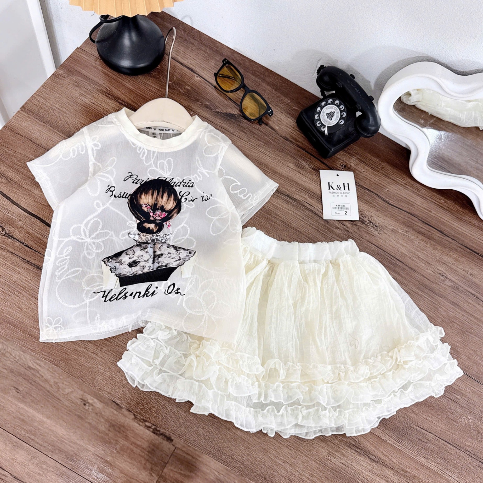 B648 - (GOM)SET REN TRẮNG CÔ GÁI CÀI TRÂM BG