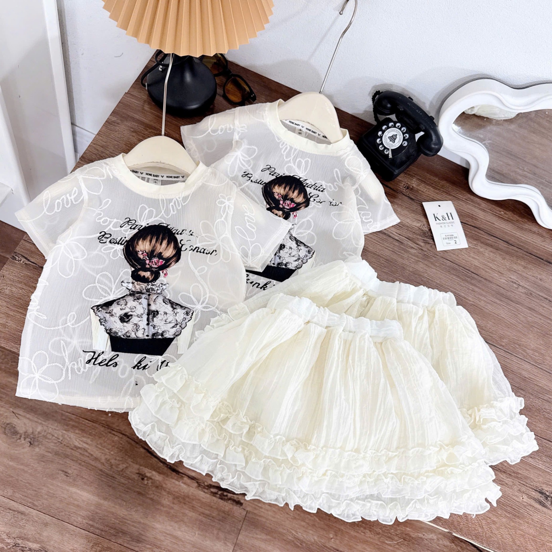 B648 - (GOM)SET REN TRẮNG CÔ GÁI CÀI TRÂM BG