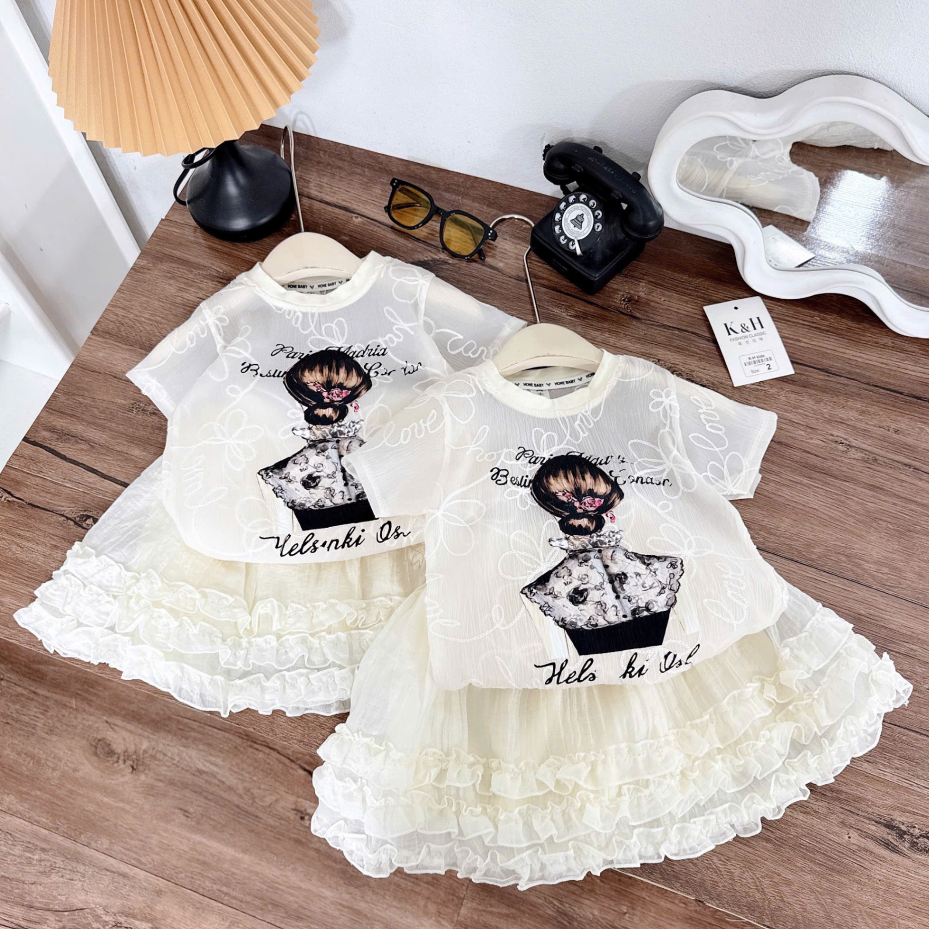 B648 - (GOM)SET REN TRẮNG CÔ GÁI CÀI TRÂM BG