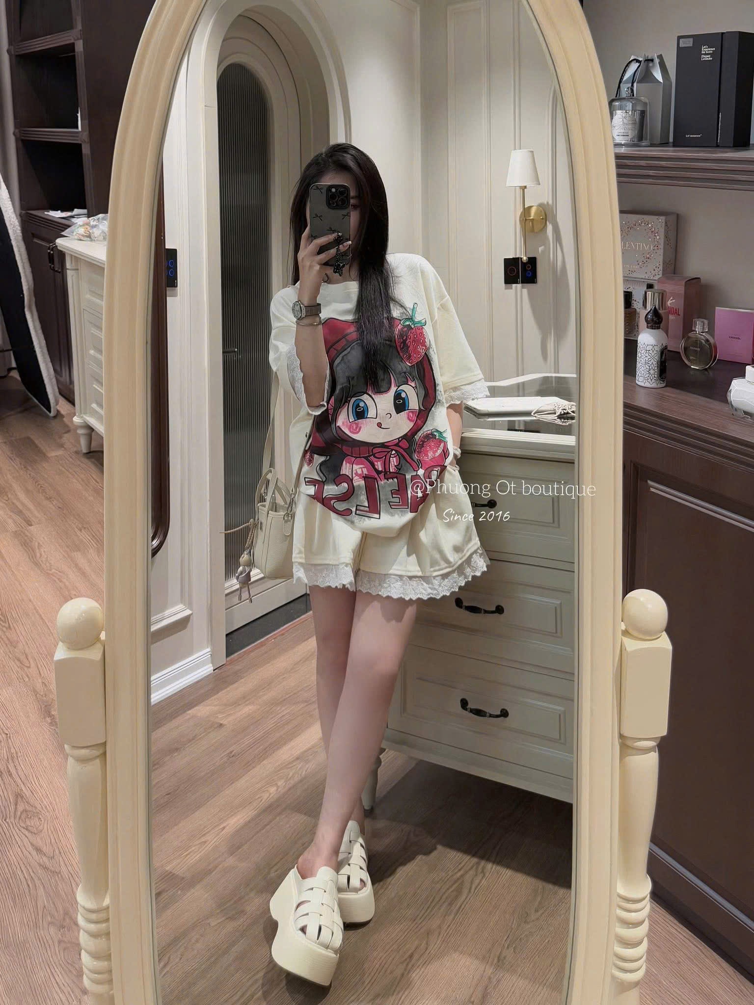 B658 - (GOM) SET BỘ REN CÔ BÉ QUÀNG KHĂN ĐỎ