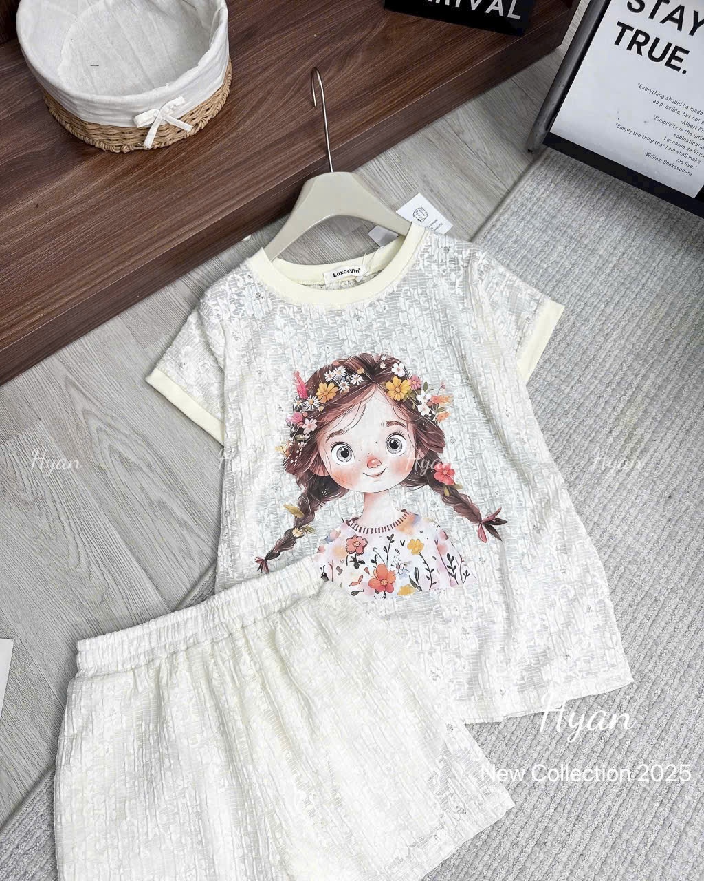 B886 -(GOM) SET REN MỀM HÌNH EM BÉ CÀI HOA