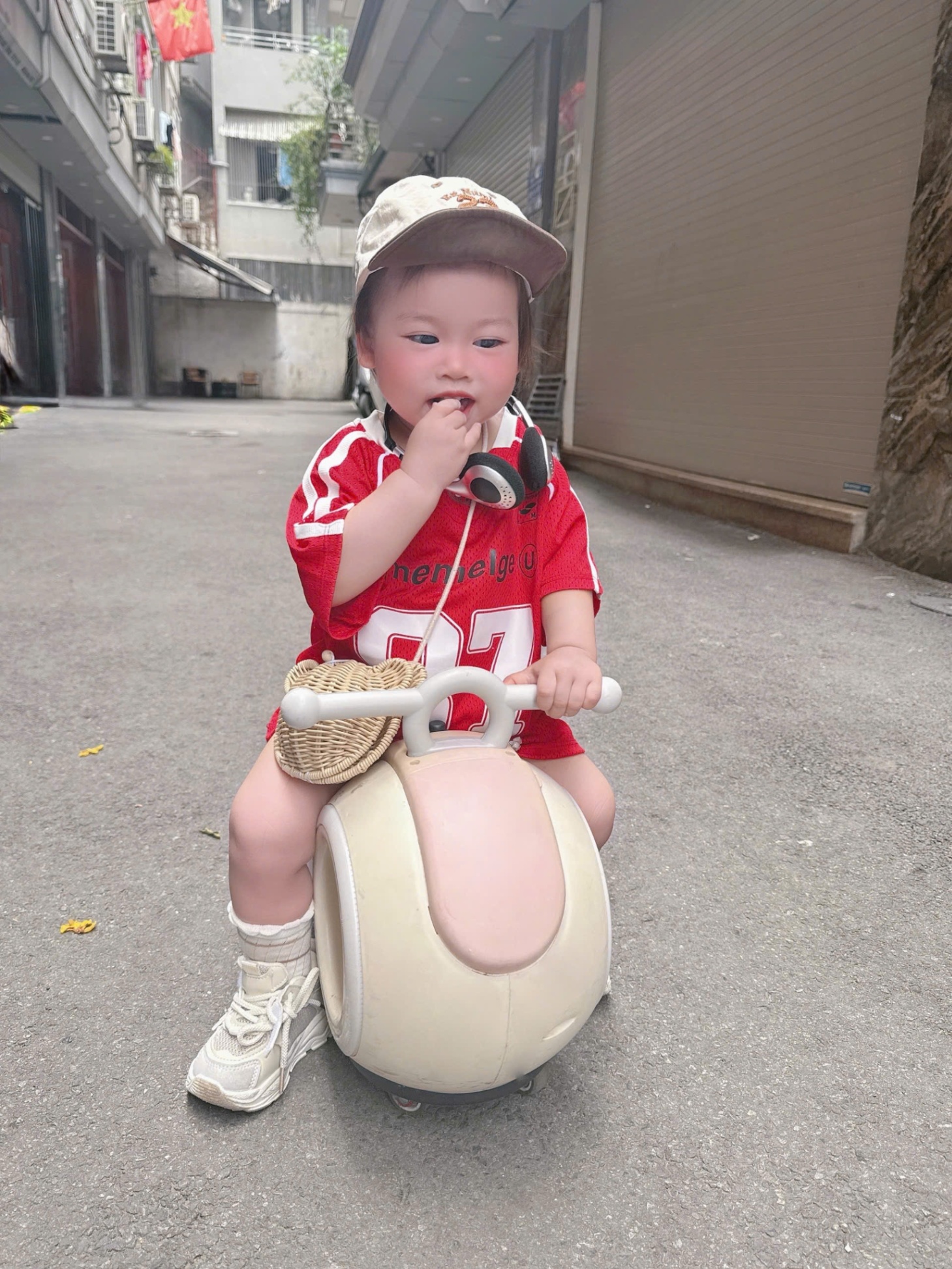 C385 - SET 2 ÁO PHÔNG LƯỚI SỐ 87 TRẮNG ĐỎ