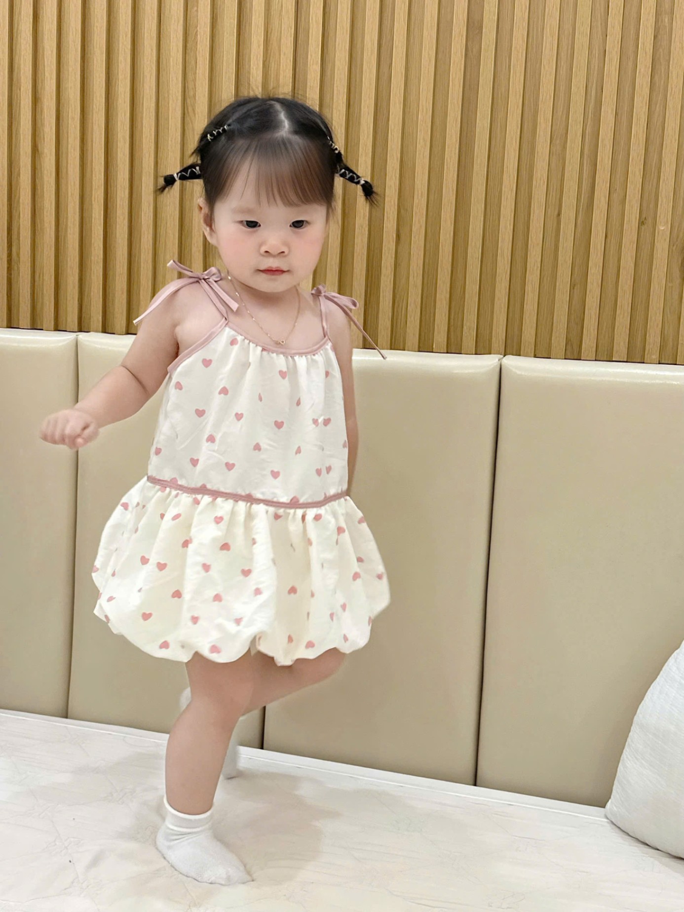 C349 - SET 2 VÁY BÍ BỒNG TRÁI TIM NƠ HỒNG TRẮNG