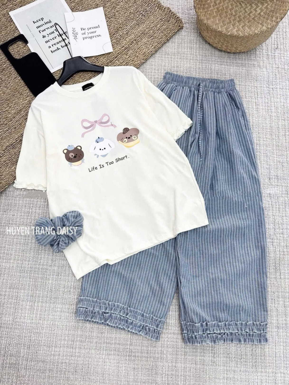 C350 - (GOM) SET BỘ CHÓ NƠ NGỰC QUẦN JEAN GIẤY KẺ