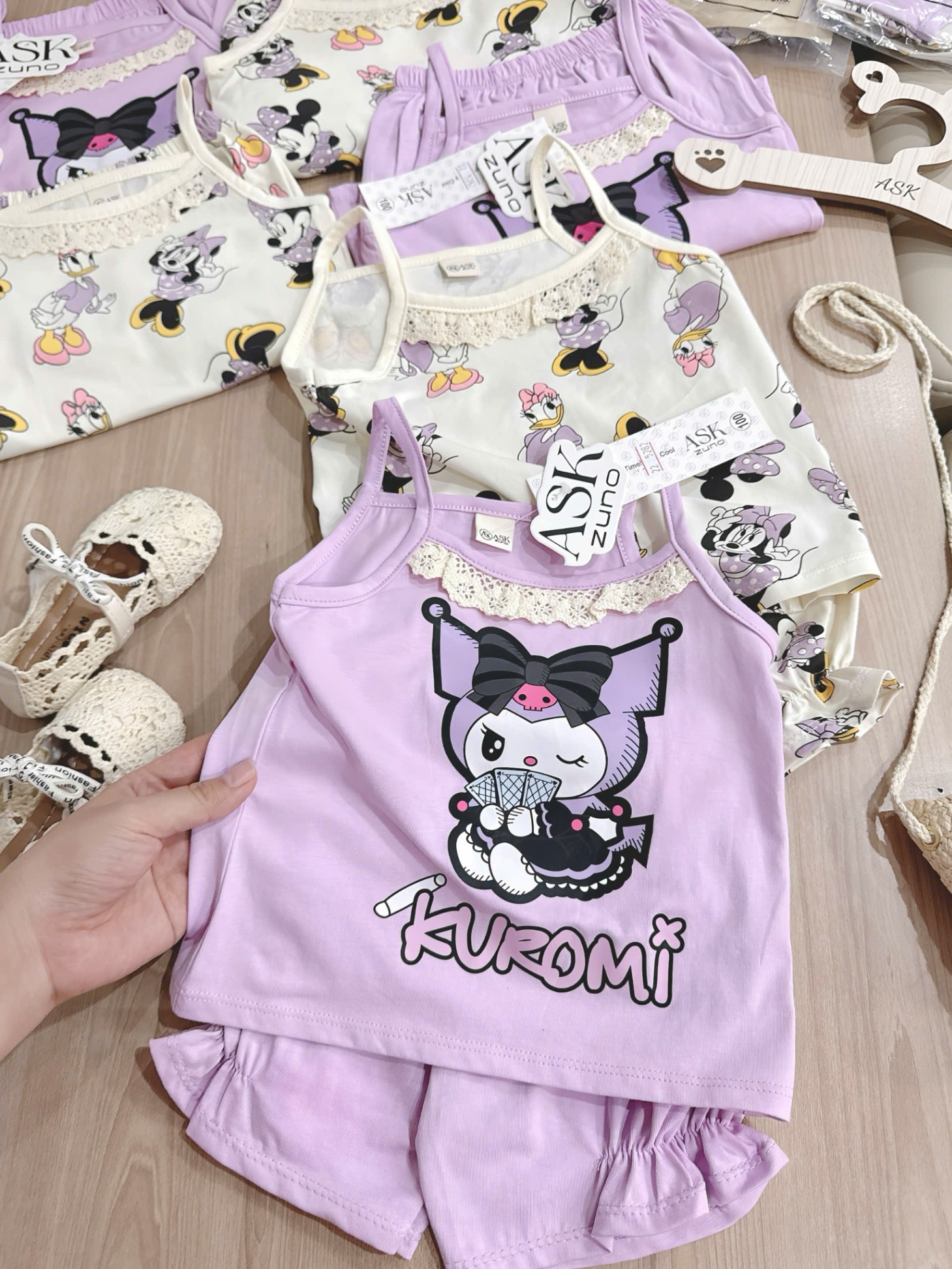 A614 - SET 2 BỘ 2 DÂY TÍM BE KUROMI