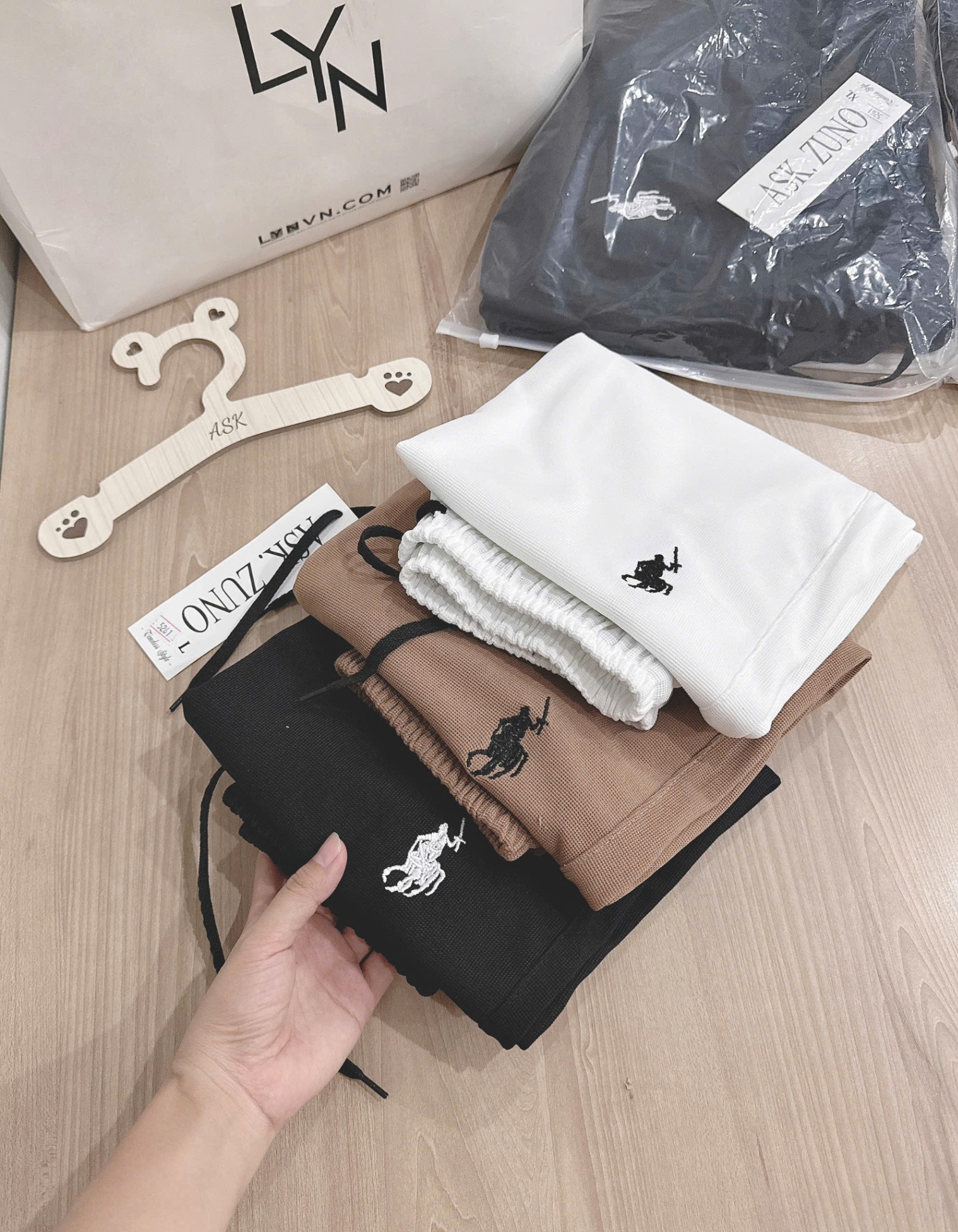 B650 - (GOM)SET 3 QUẦN SHORT NAM TỔ ONG TRẮNG ĐEN NÂU