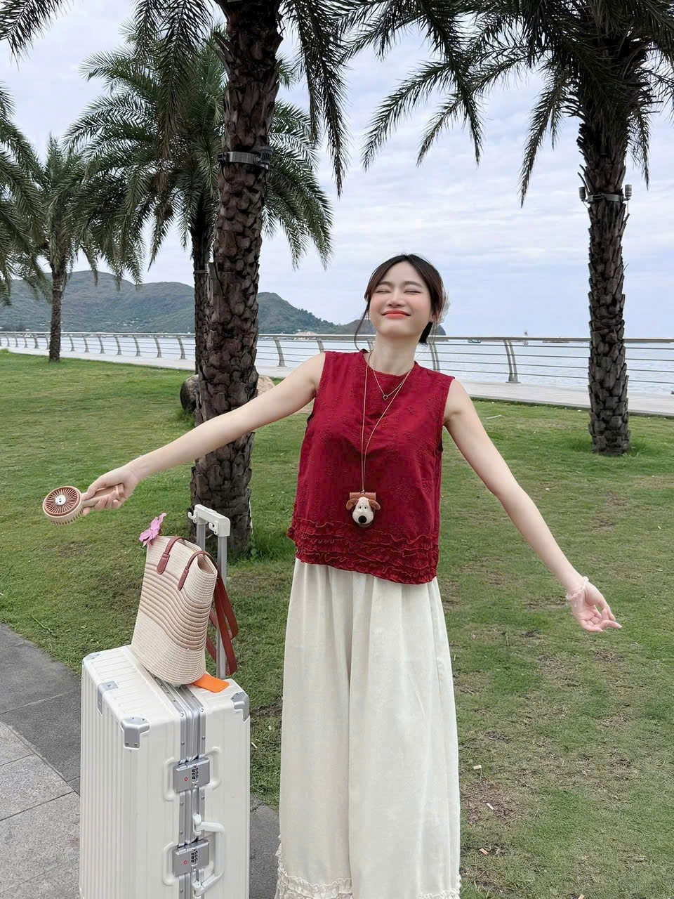 C72 - (GOM) SET ÁO ĐỎ ĐŨI QUẦN BE BÈO GẤU