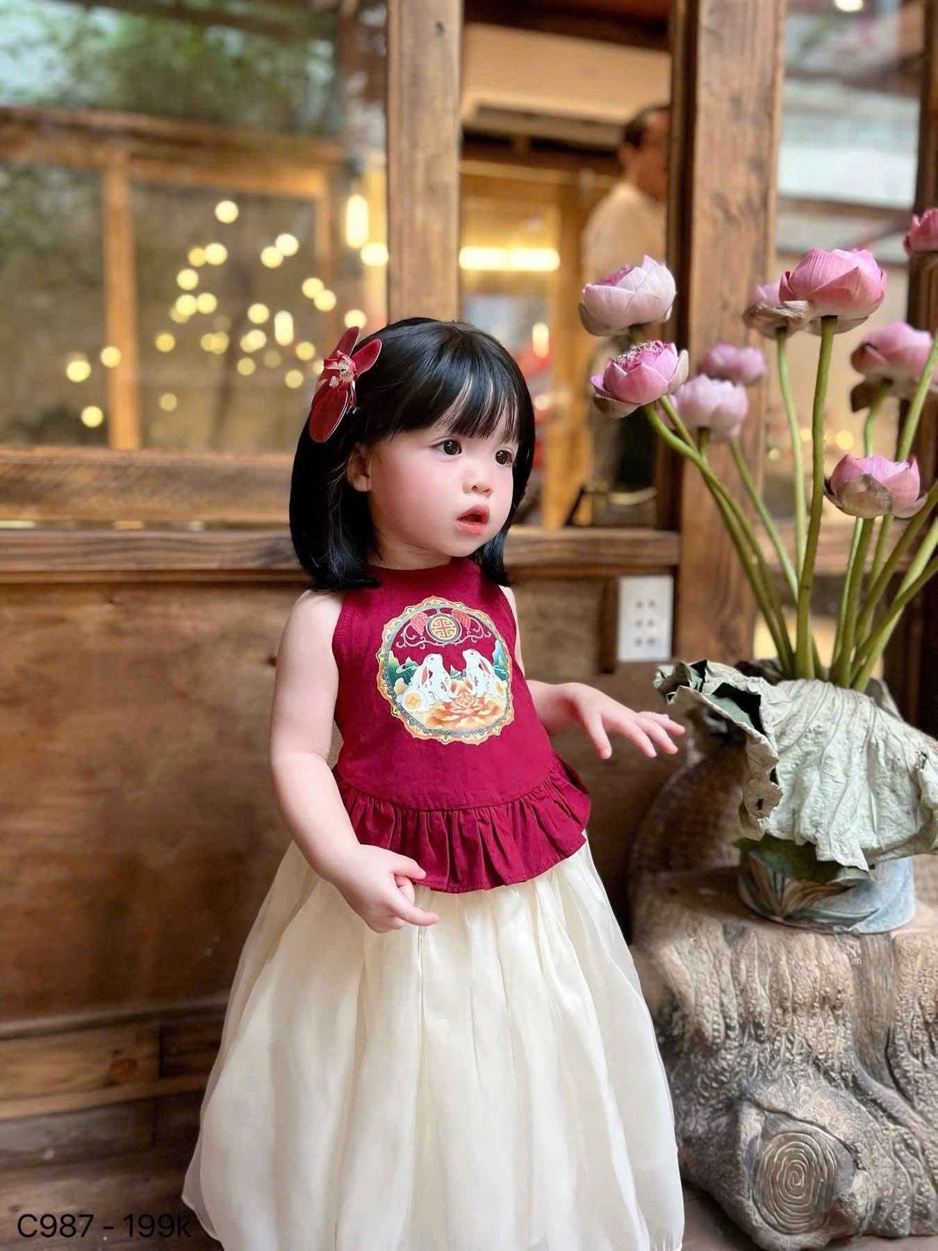B617 - YẾM ĐỎ HÌNH THỎ QUẦN SUÔNG BE