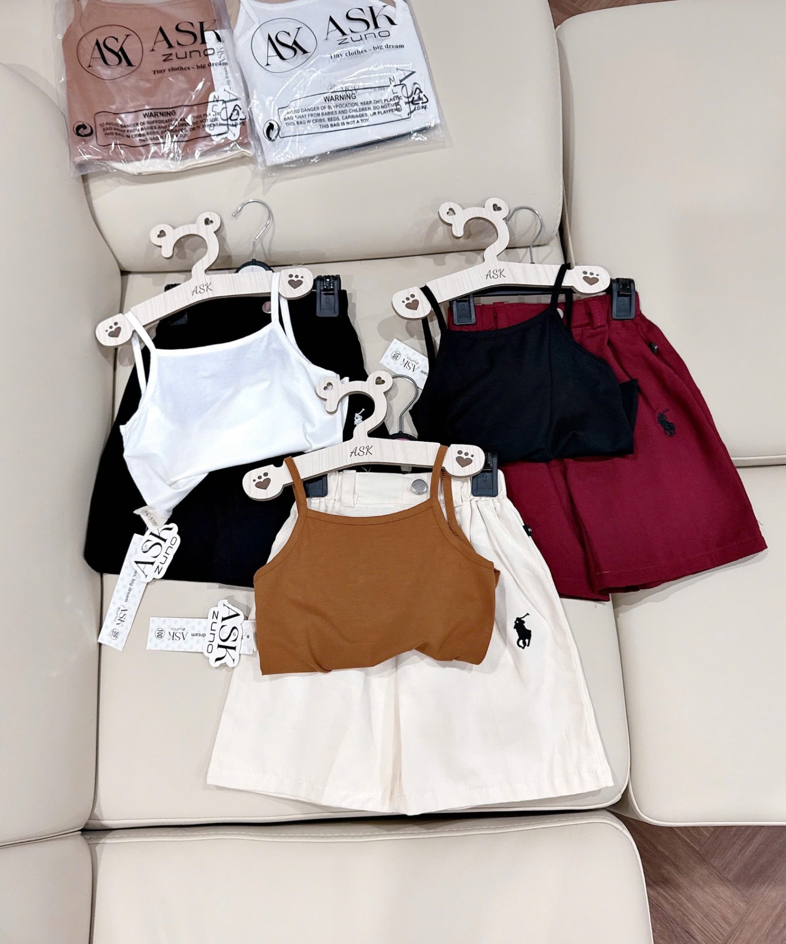 B380 - SET BỘ 2 DÂY HỞ LƯNG QUẦN LỬNG THÊU NGỰA