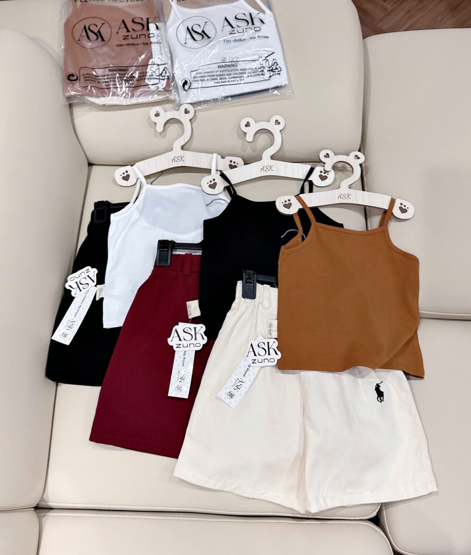 B380 - SET BỘ 2 DÂY HỞ LƯNG QUẦN LỬNG THÊU NGỰA