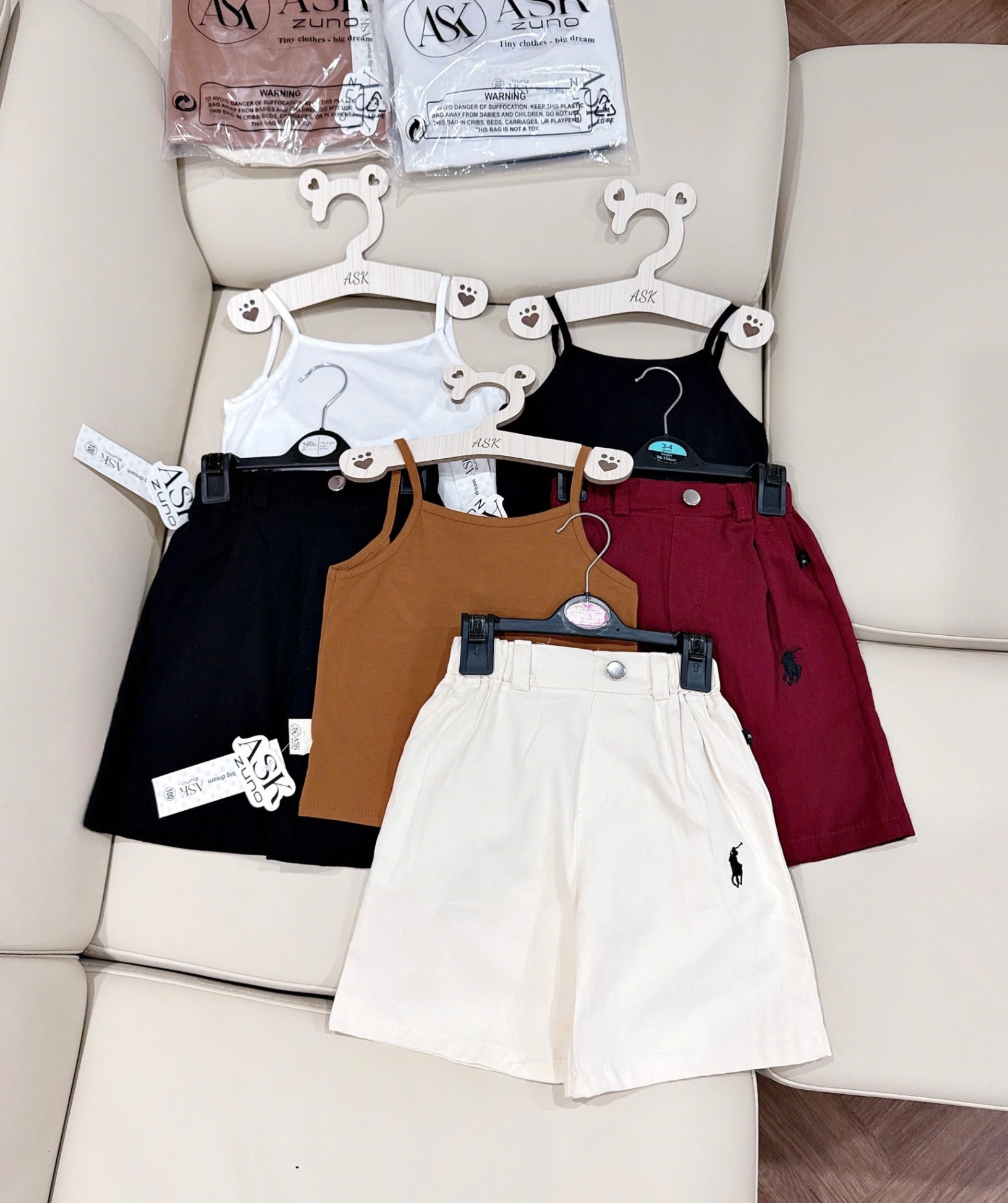 B380 - SET BỘ 2 DÂY HỞ LƯNG QUẦN LỬNG THÊU NGỰA