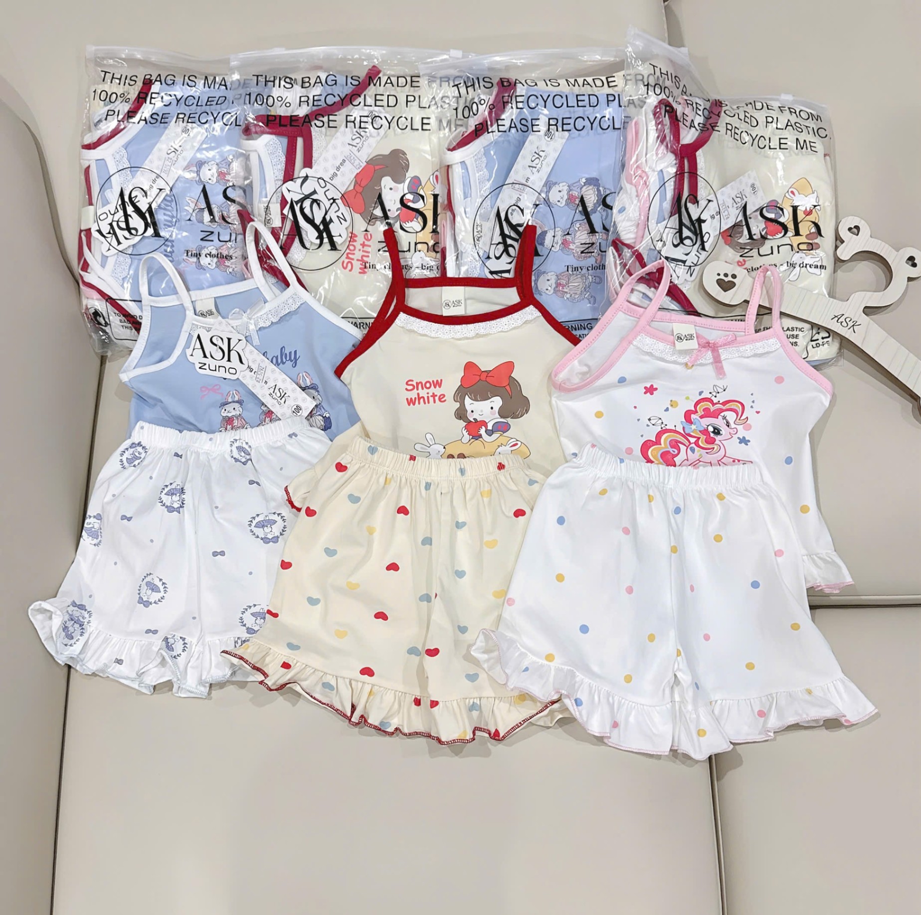 C274 - SET 3 BỘ BẠCH TUYẾT ĐỎ PONY HỒNG THỎ XANH