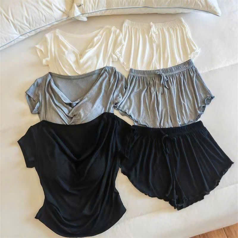 C192 - SET BỘ NGỦ CỔ NHẤN MÚT NGỰC 3 MÀU
