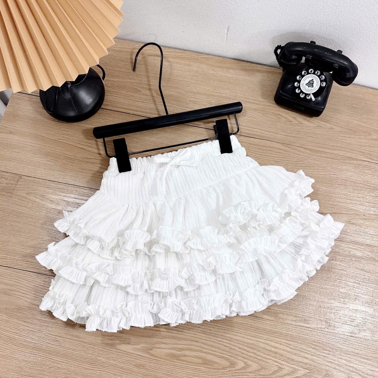 A193 - (GOM) SET 2 CHÂN VÁY ĐEN TRẮNG TẦNG XÒE