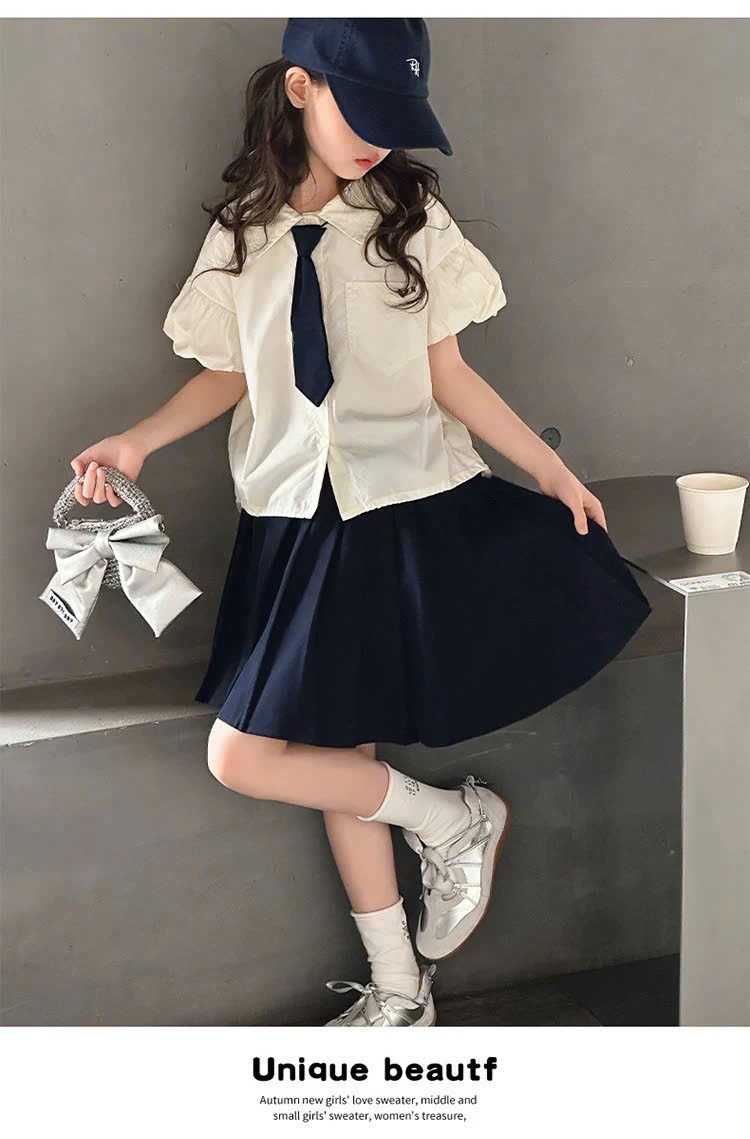 A692 - SET ÁO SƠ MI TRẮNG CHÂN VÁY NAVY KÈM CAVAT