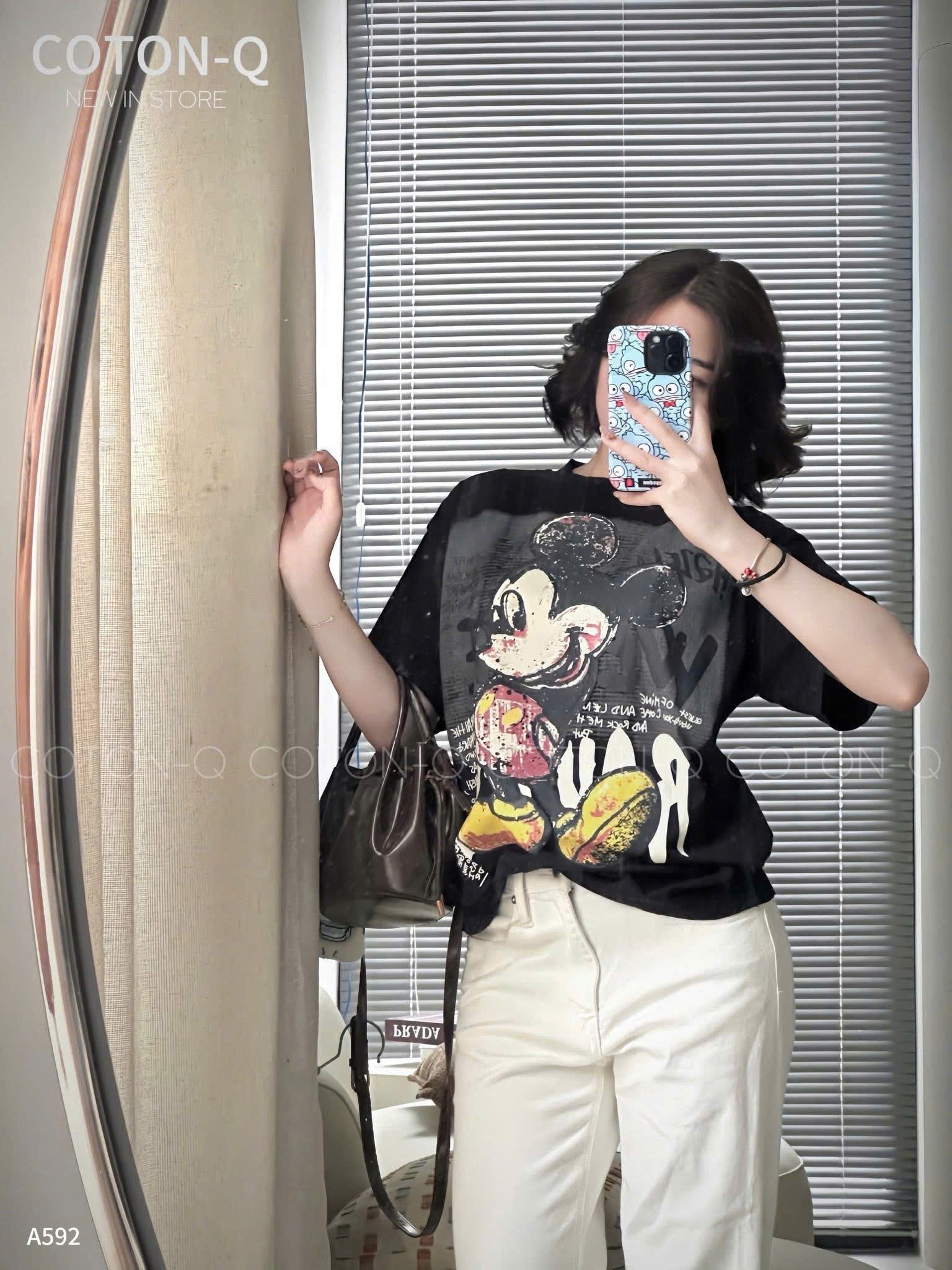 A901 - (GOM) ÁO PHÔNG MICKEY LOANG ĐEN ĐỎ
