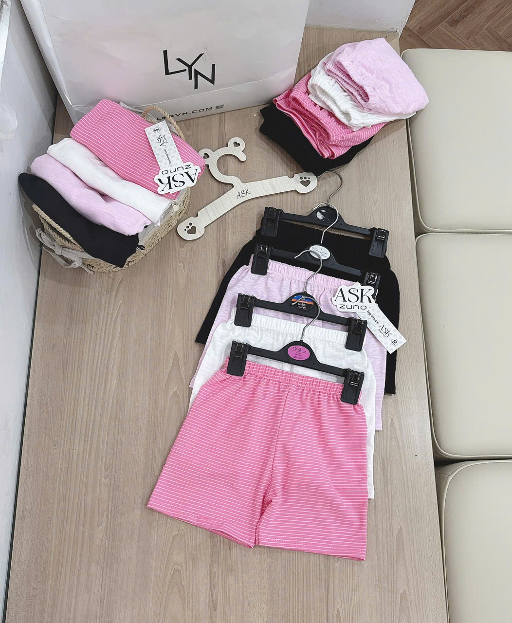 C297 - SET 4 QUẦN XƯỢC HỒNG ĐEN TRẮNG