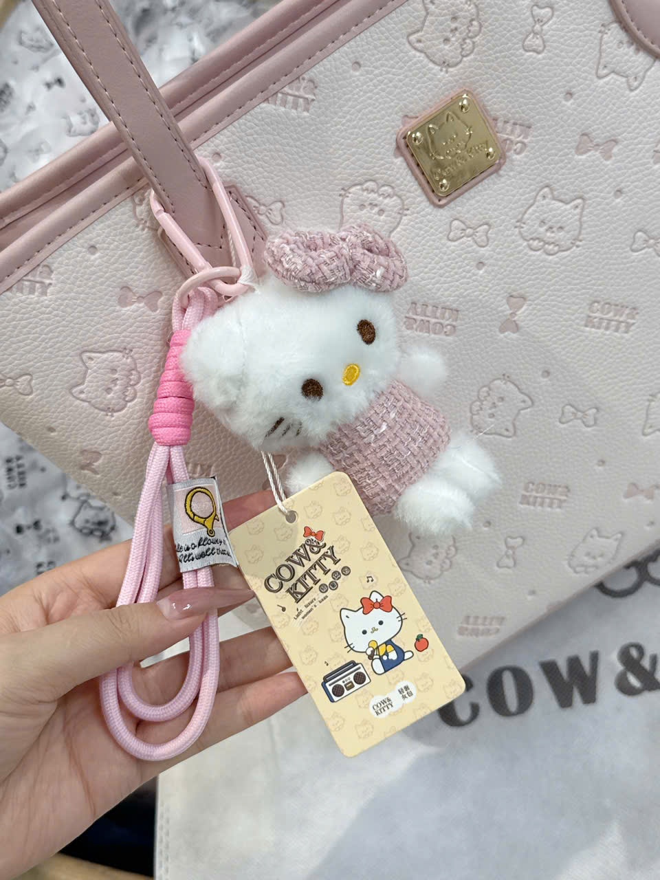 C78 - TÚI XÁCH KITTY PASTEL XANH HỒNG