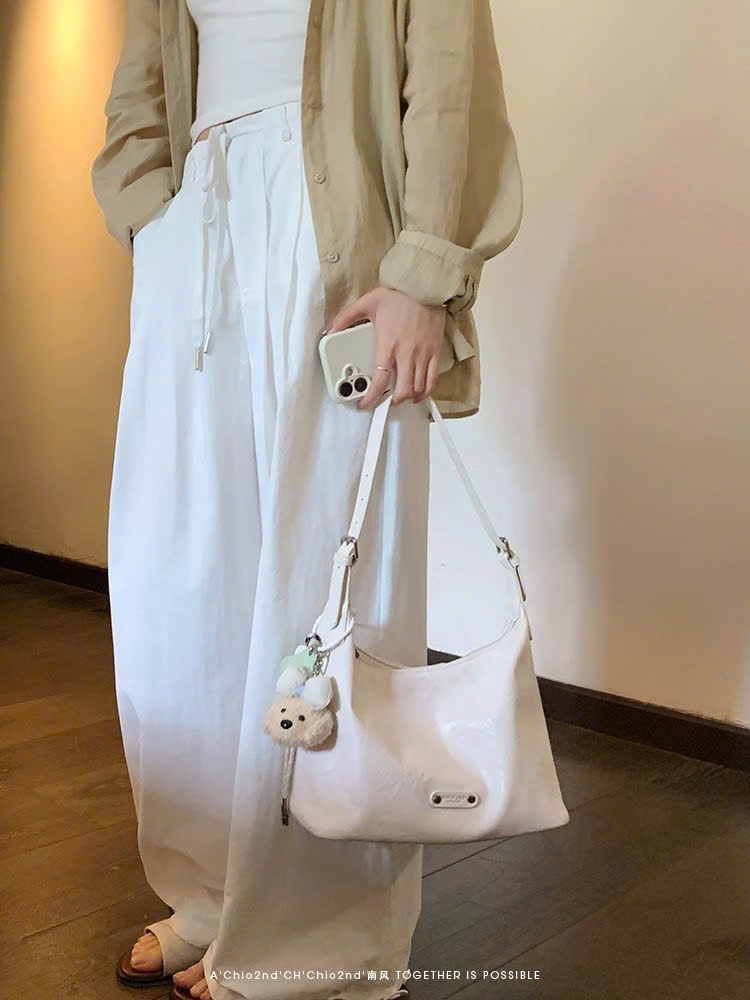 B505 - TÚI XÁCH CHIO SIZE 27 KÈM CHARM GẤU NƠ