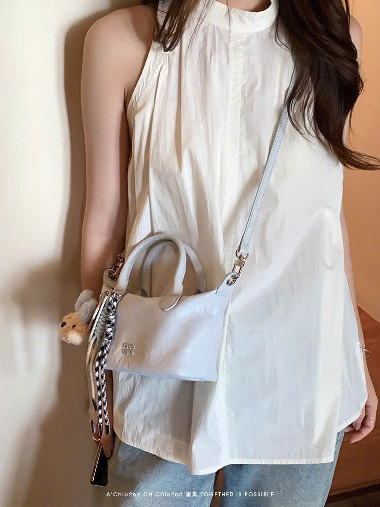 A523 - TÚI XÁCH CHIO SIZE 17 KÈM CHARM 4 MÀU